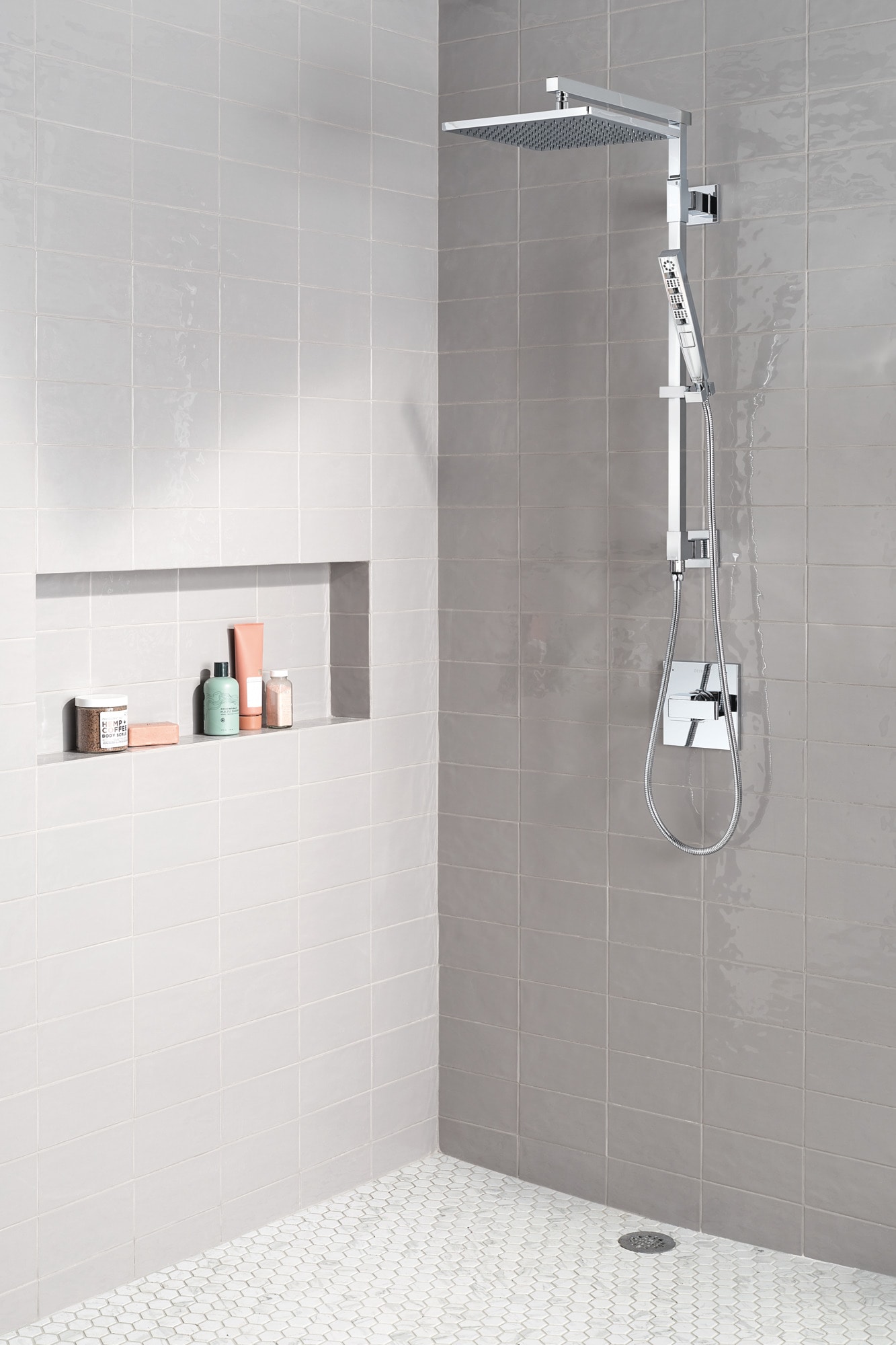 Delta 58420-PR Bath-Shower-Facc - View #9