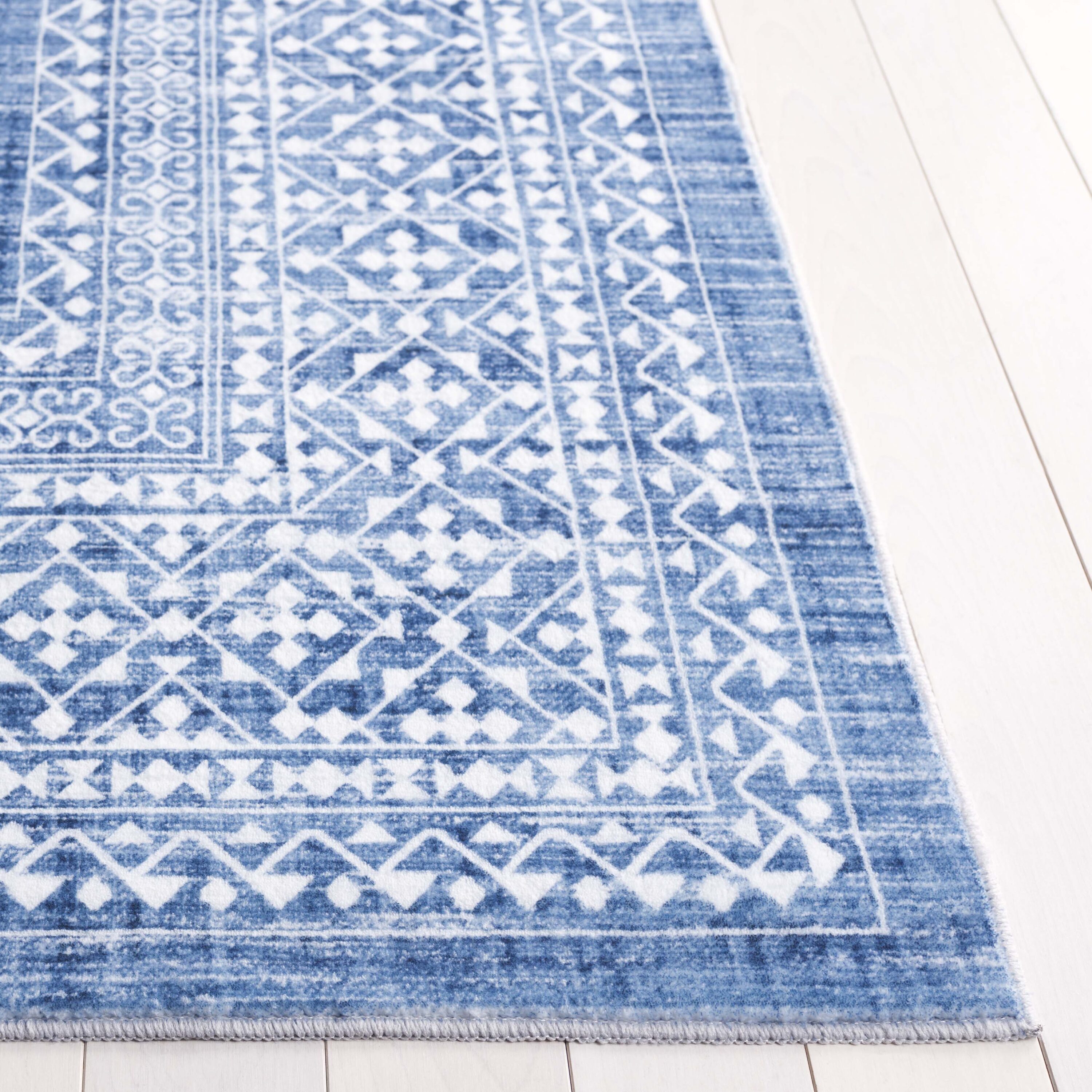 Safavieh ARZ303M-5 rugs - View #3