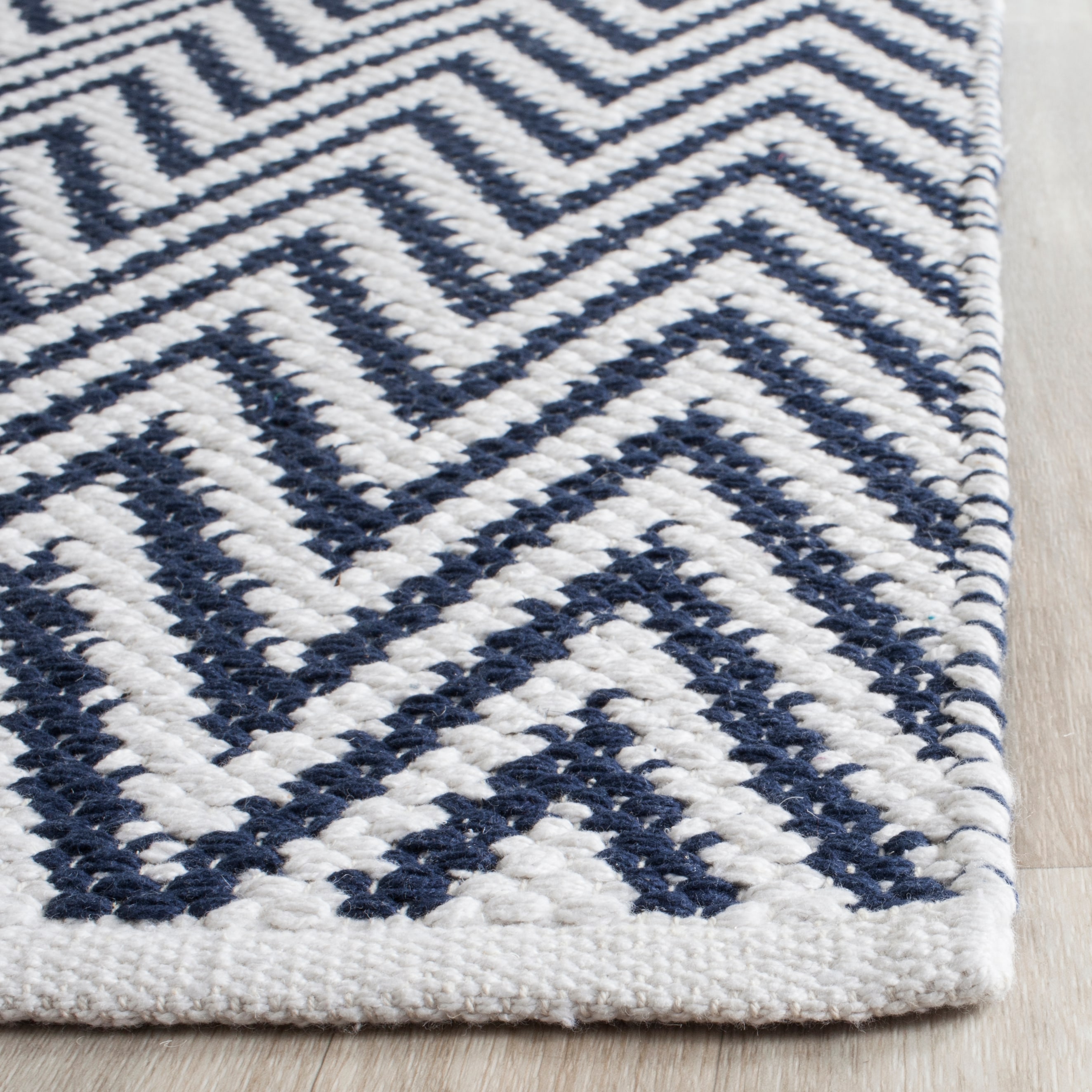 Safavieh MTK812C-27 rugs - View #3