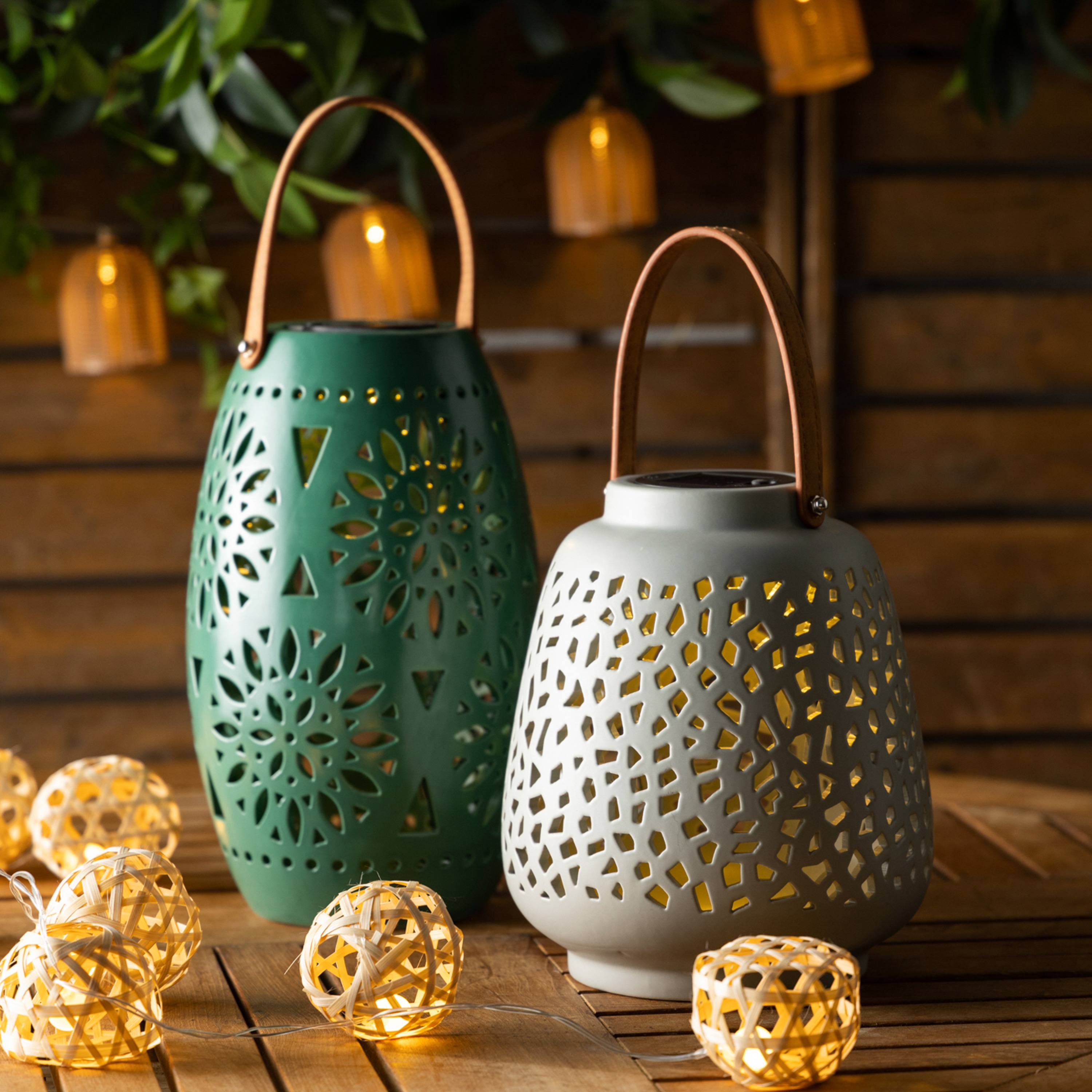 Evergreen 2SP8233 Outdoor-Decorative-Lanterns - View #2