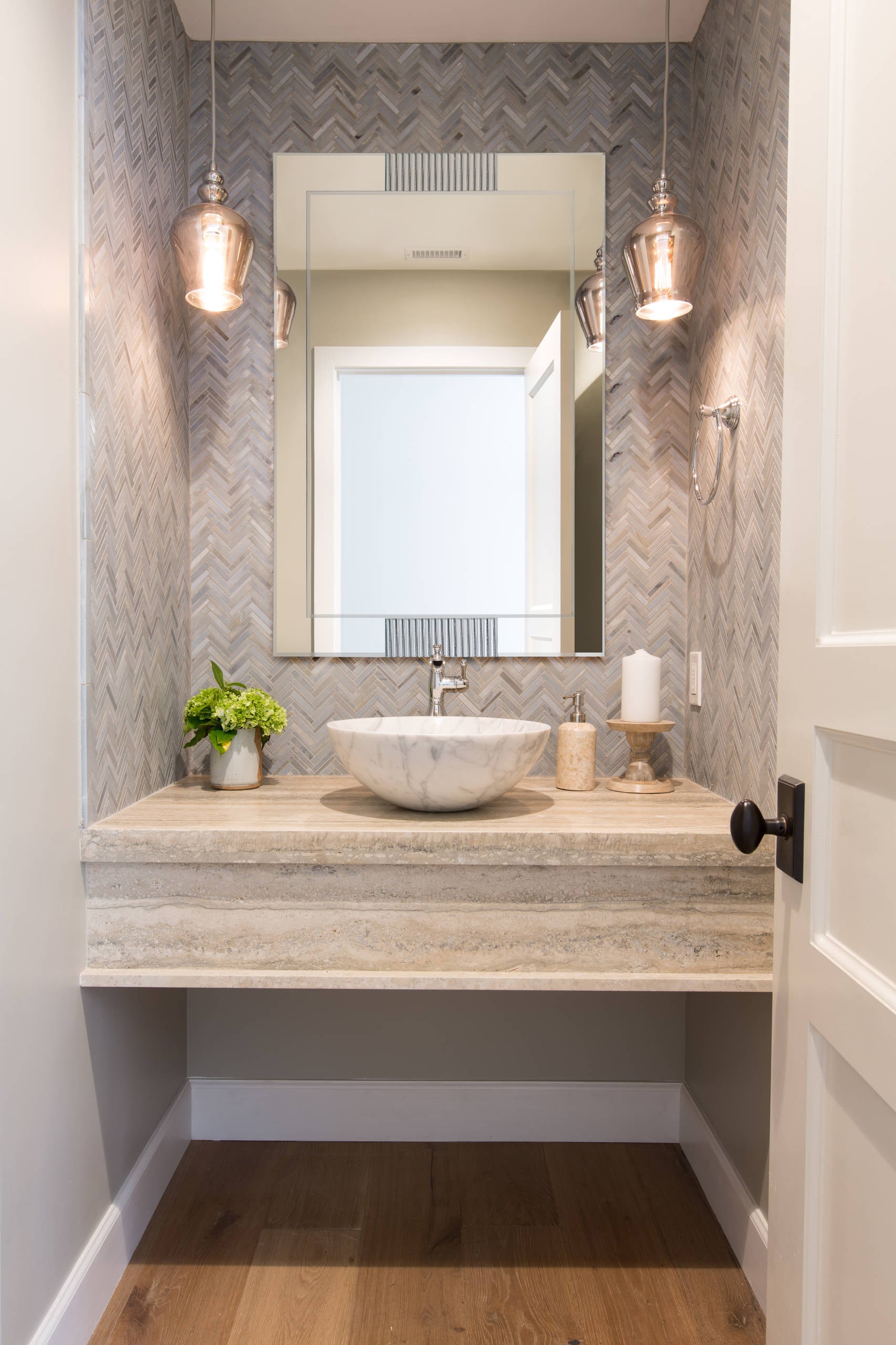 Decor Wonderland SSM526 Framed-Bath-Mirrors - View #3
