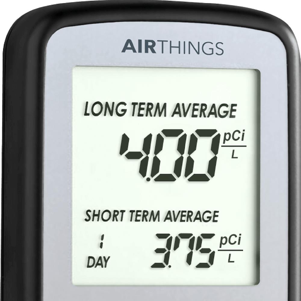 Airthings Corentium Home Detector de radón 223 portátil, ligero, fácil de  usar, (3) pilas AAA, versión de EE. UU., pCi/L