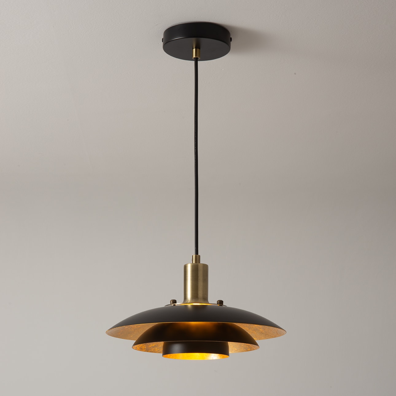 NOVA of California 3110824MB Rancho Mirage Matte Black, Weathered Brass Mid-century Bowl Small Indoor/Outdoor Hanging Pendant light