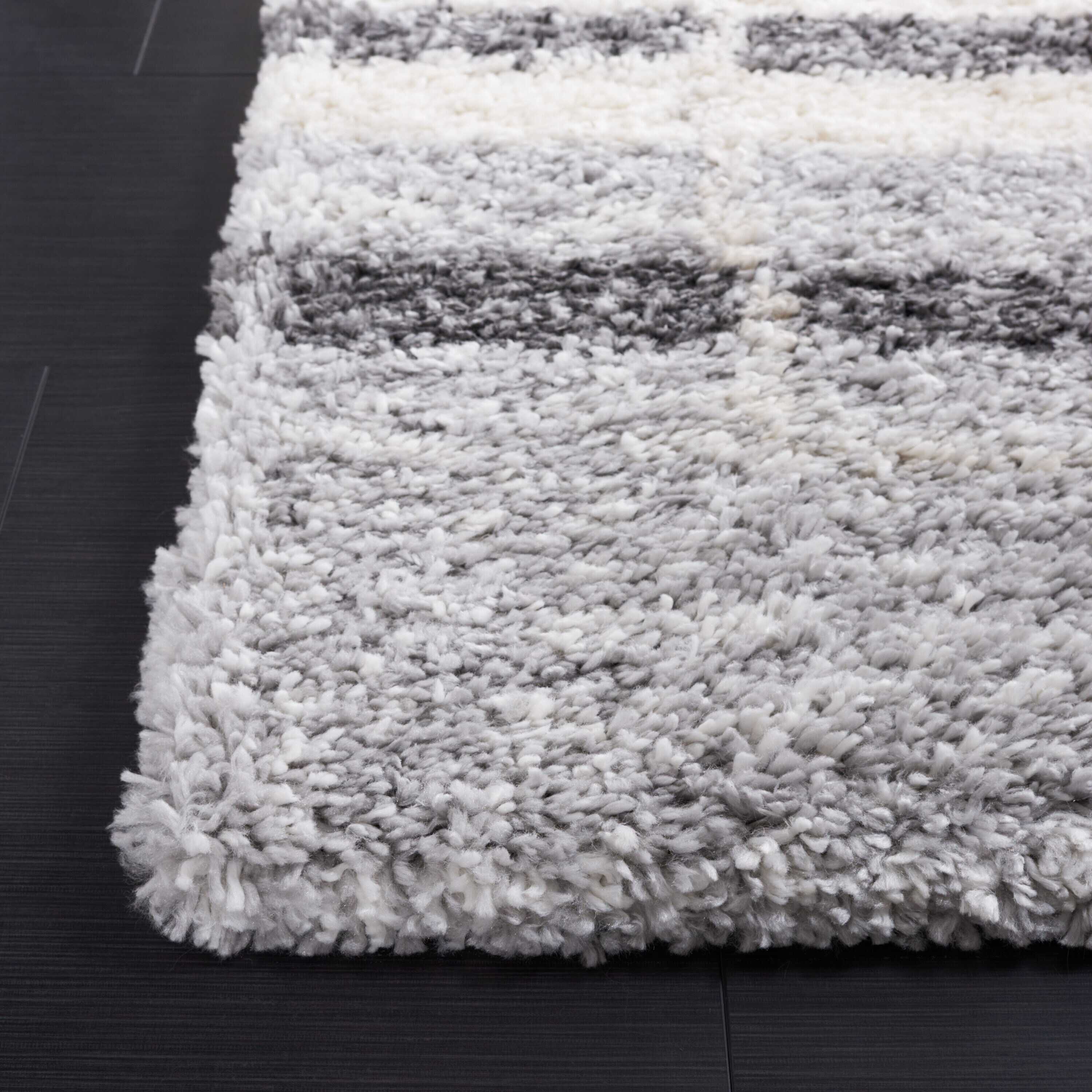 Safavieh FNT825A-7SQ rugs - View #2