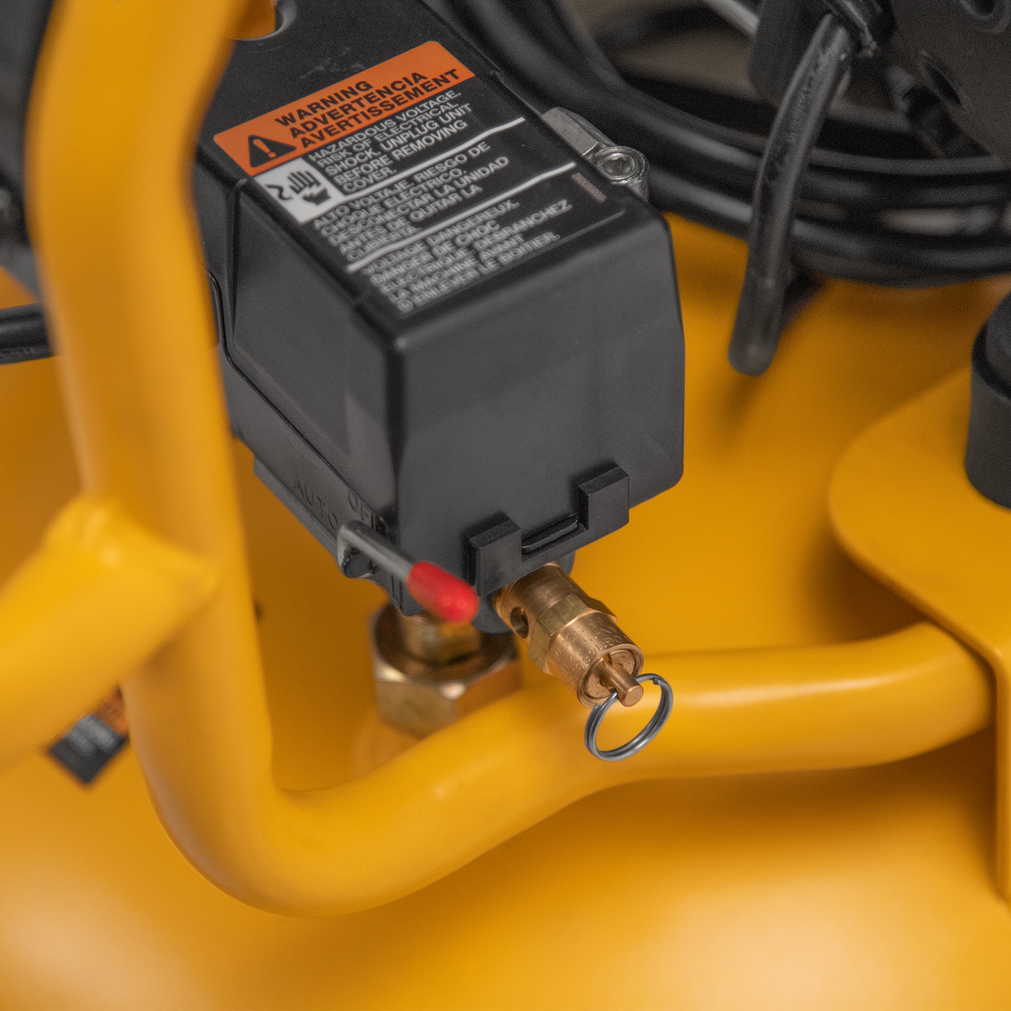DEWALT DXCMSAC426 Air-Compressors - View #9
