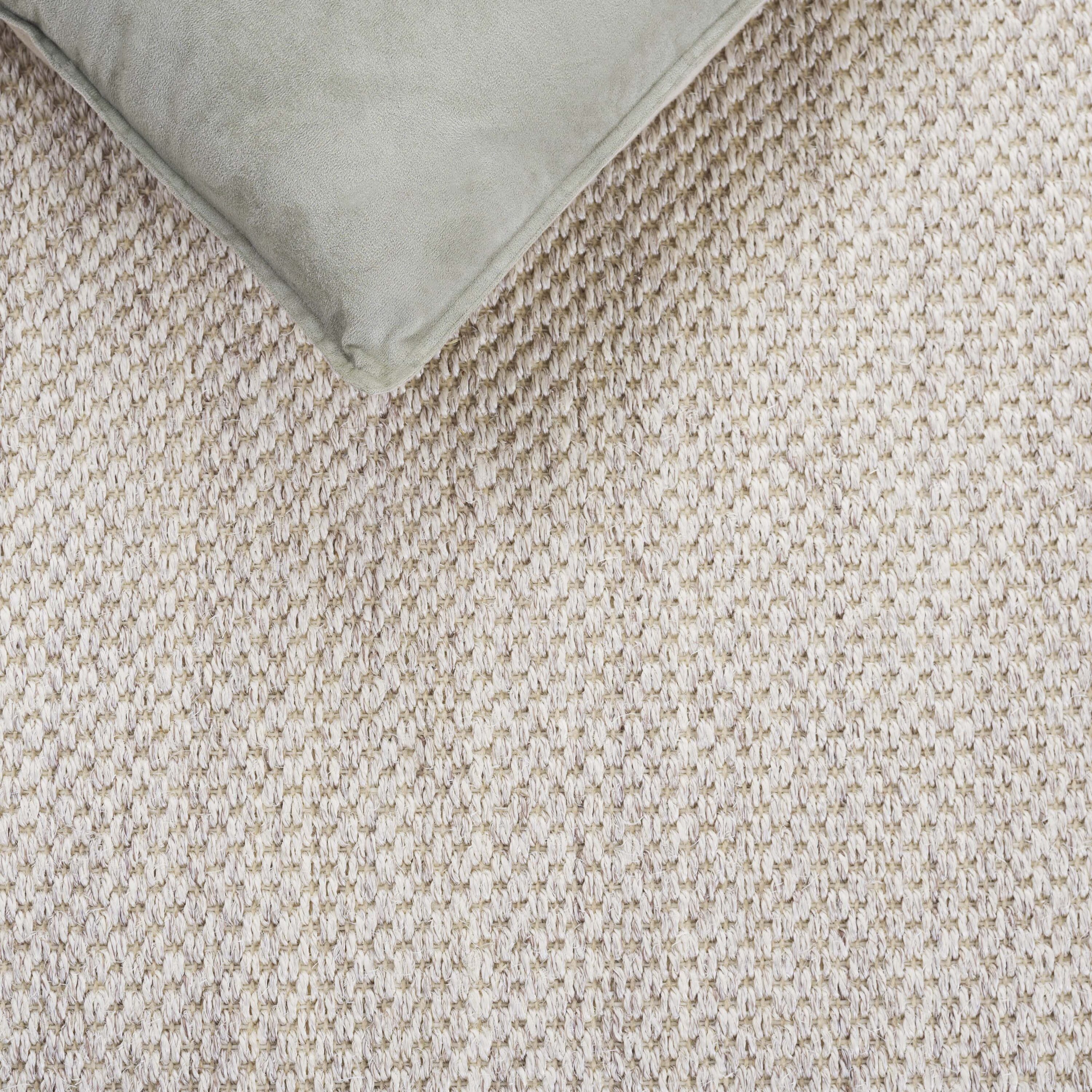 Safavieh NF143B-68OV rugs - View #5
