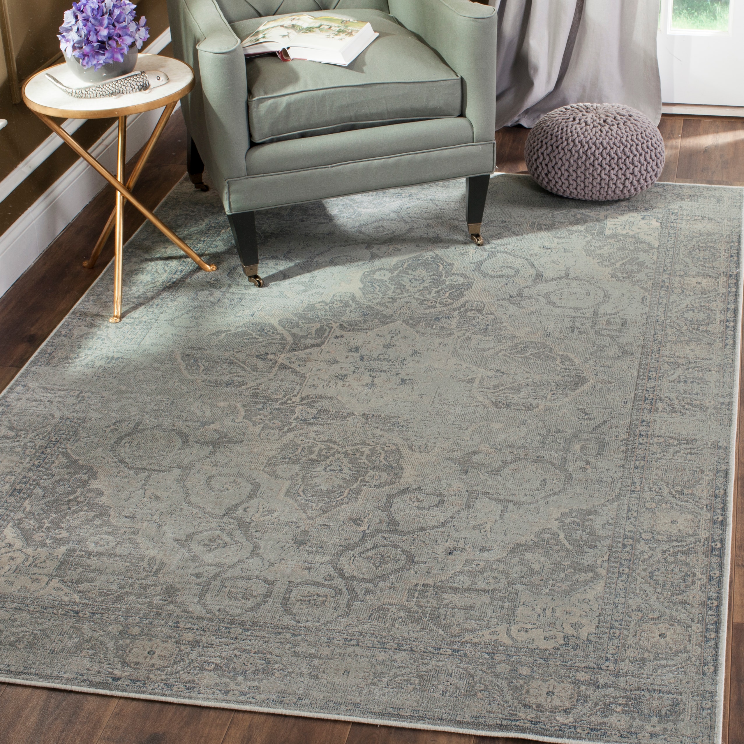Safavieh VTG159-7660-3 Vintage Tabbas 3 x 6 (ft) Loomed Synthetic Silver Rectangular Indoor Distressed/Overdyed Vintage Throw rug