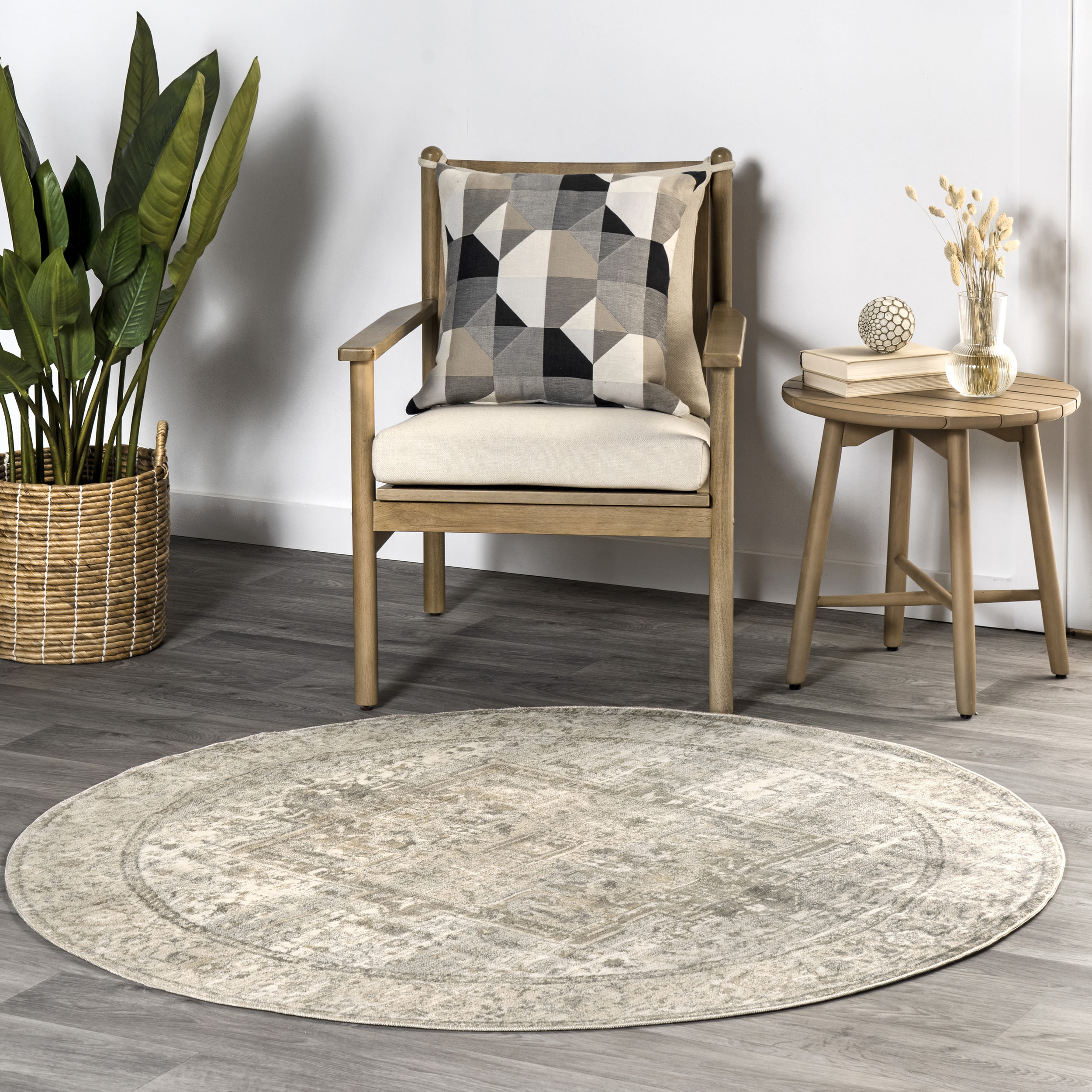 nuLOOM KHMC04G-R505 Ehtel 5 x 5 (ft) Loomed Polyester Silver Round Indoor Medallion Area rug