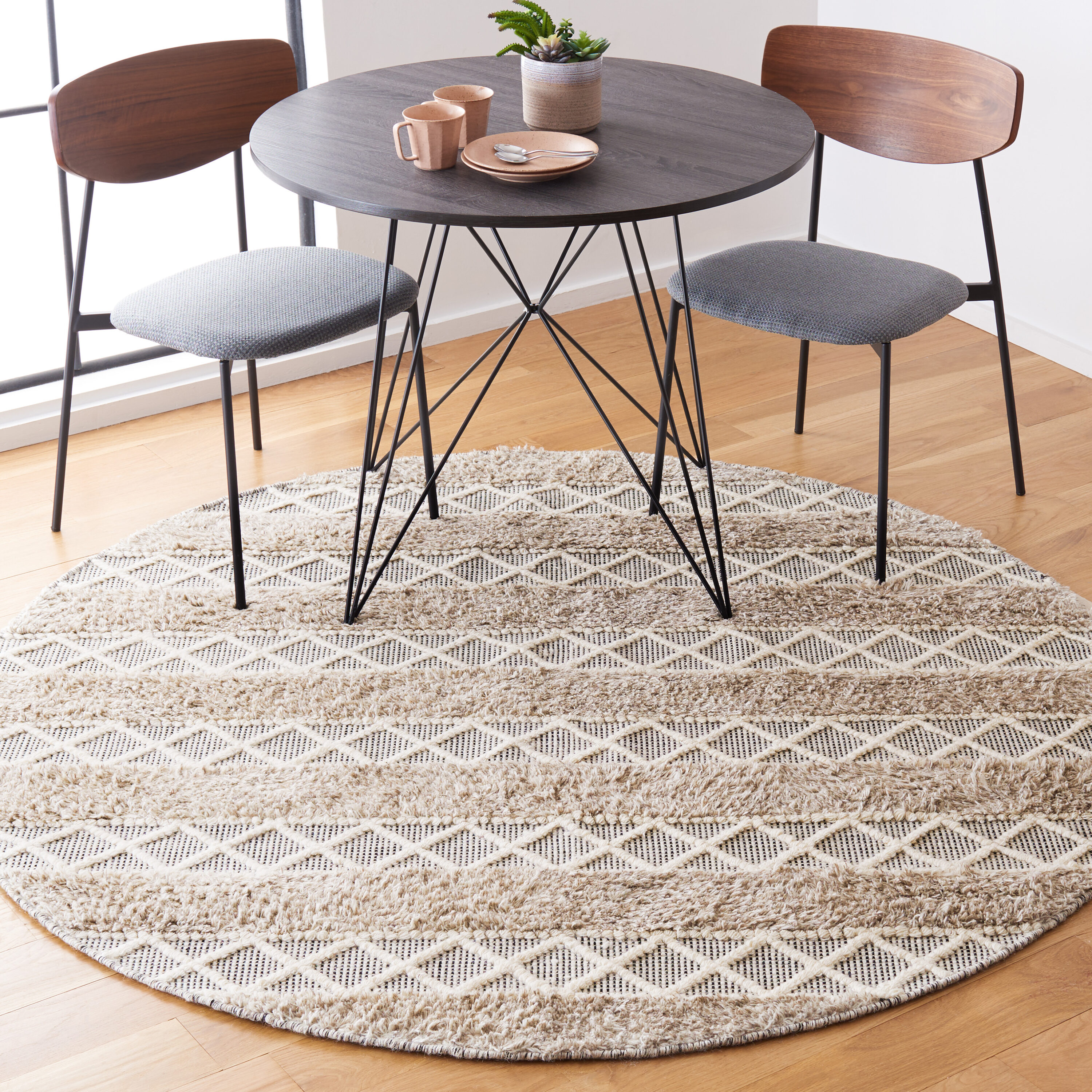  Vermont 505 Beige/Ivory Bohemian 6ft x 6ft Round Rug