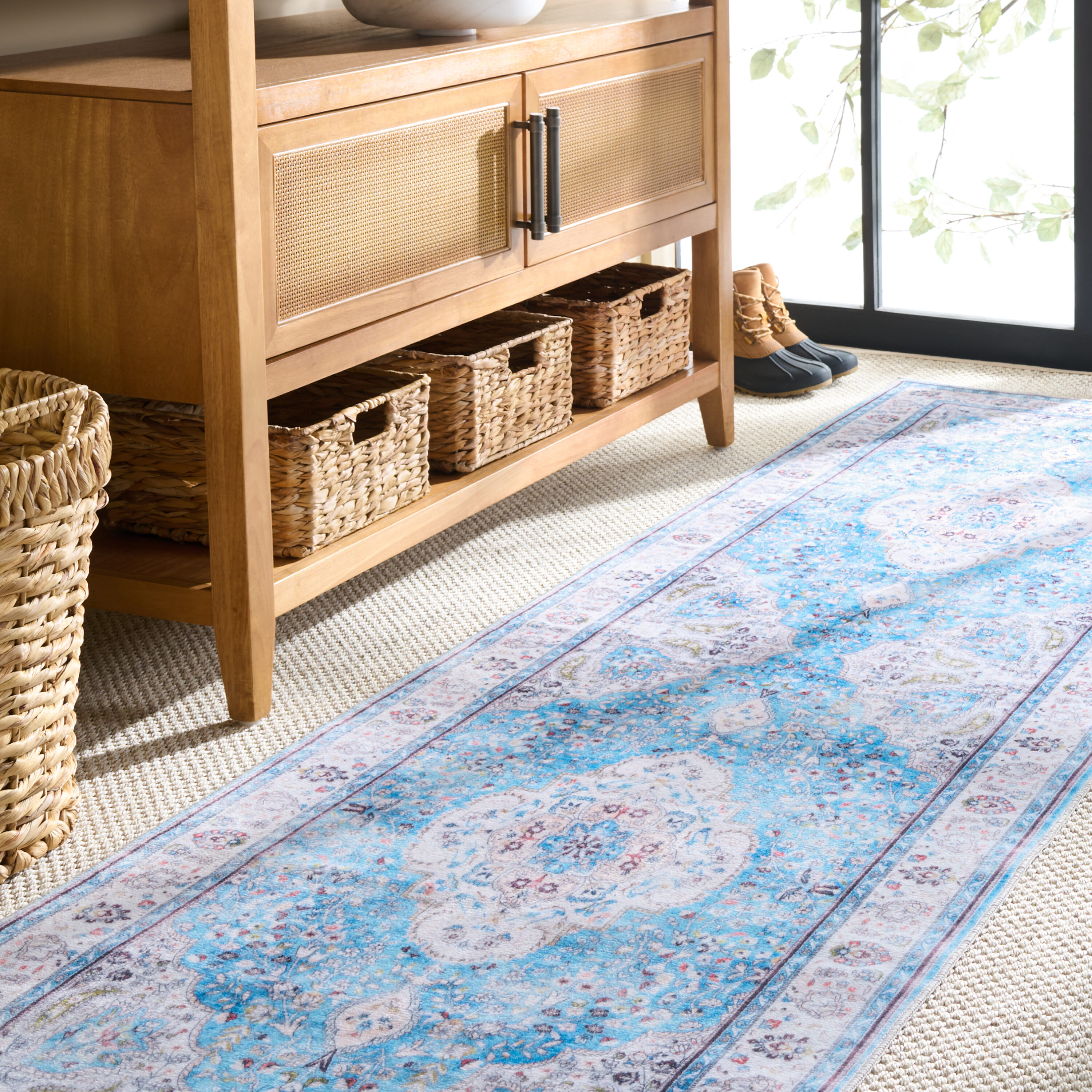 Safavieh - Martha Stewart Washable Traditional 136K Turquoise Beige 2ft-6in x 8ft Traditional Rug