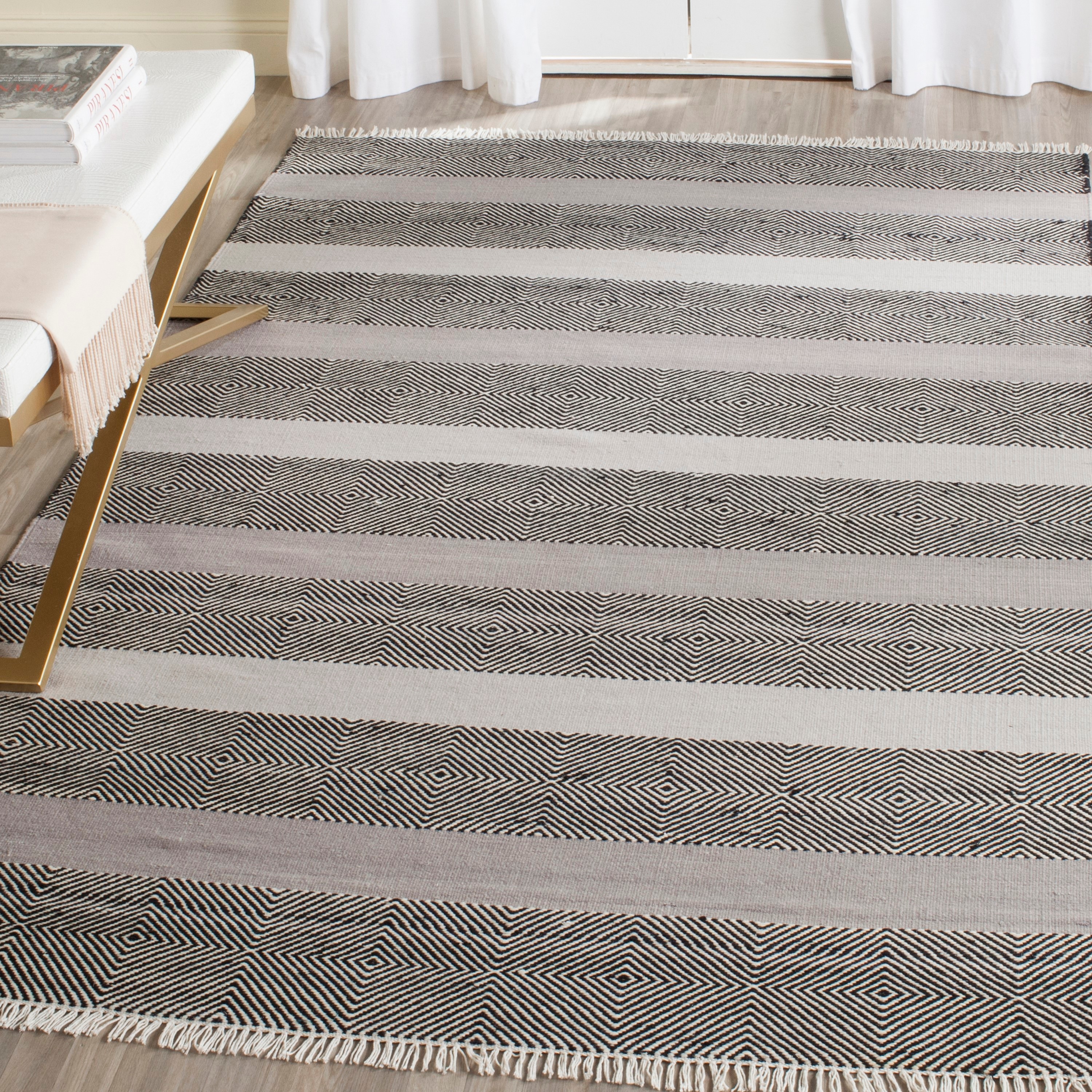 Safavieh KLM103A-8 Kilim Sherlyn 8 x 10 (ft) Wool Gray/Black Rectangular Indoor Stripe Oriental Area rug