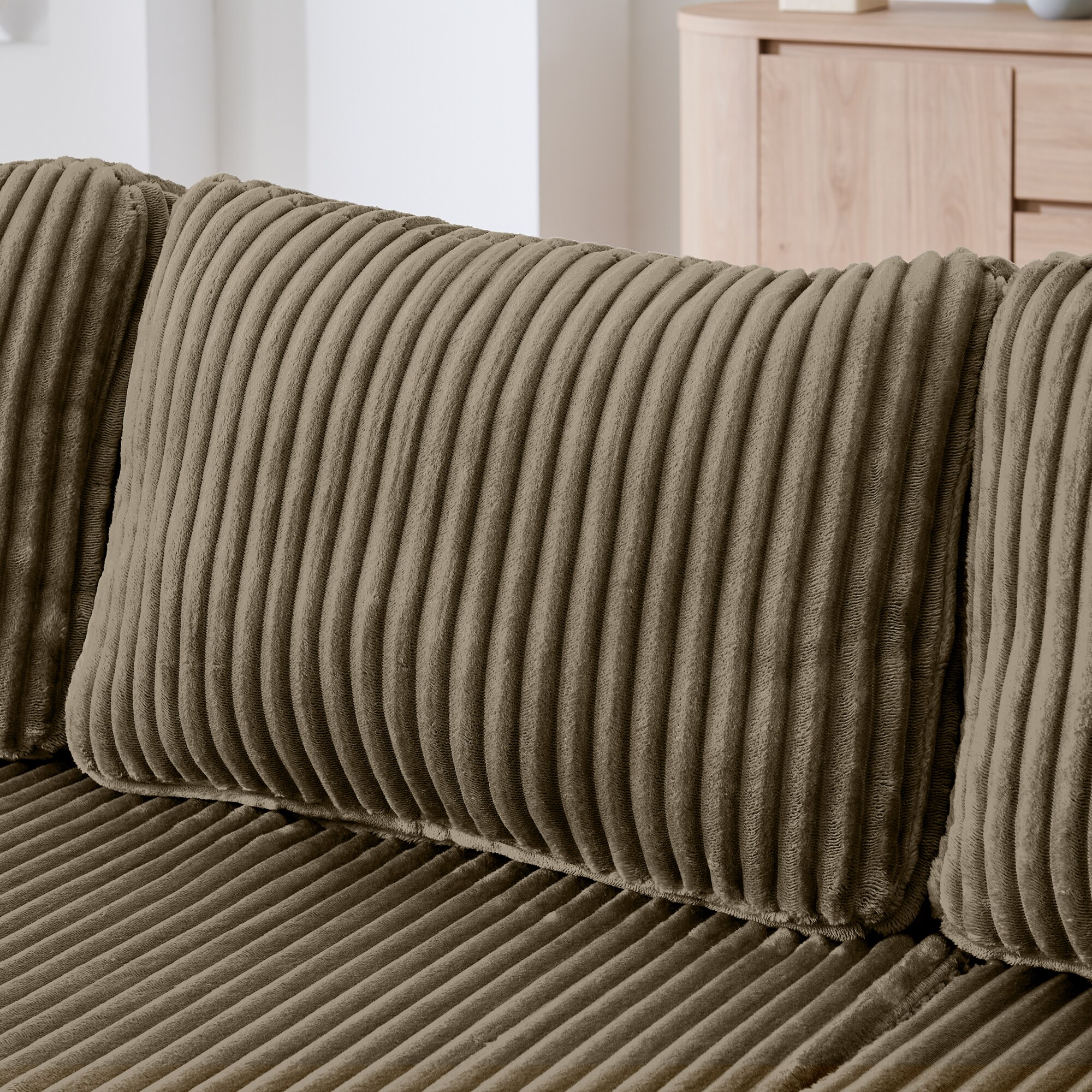 LOVMOR SF-WO-W487S00335 Sofas-Loveseats - View #8
