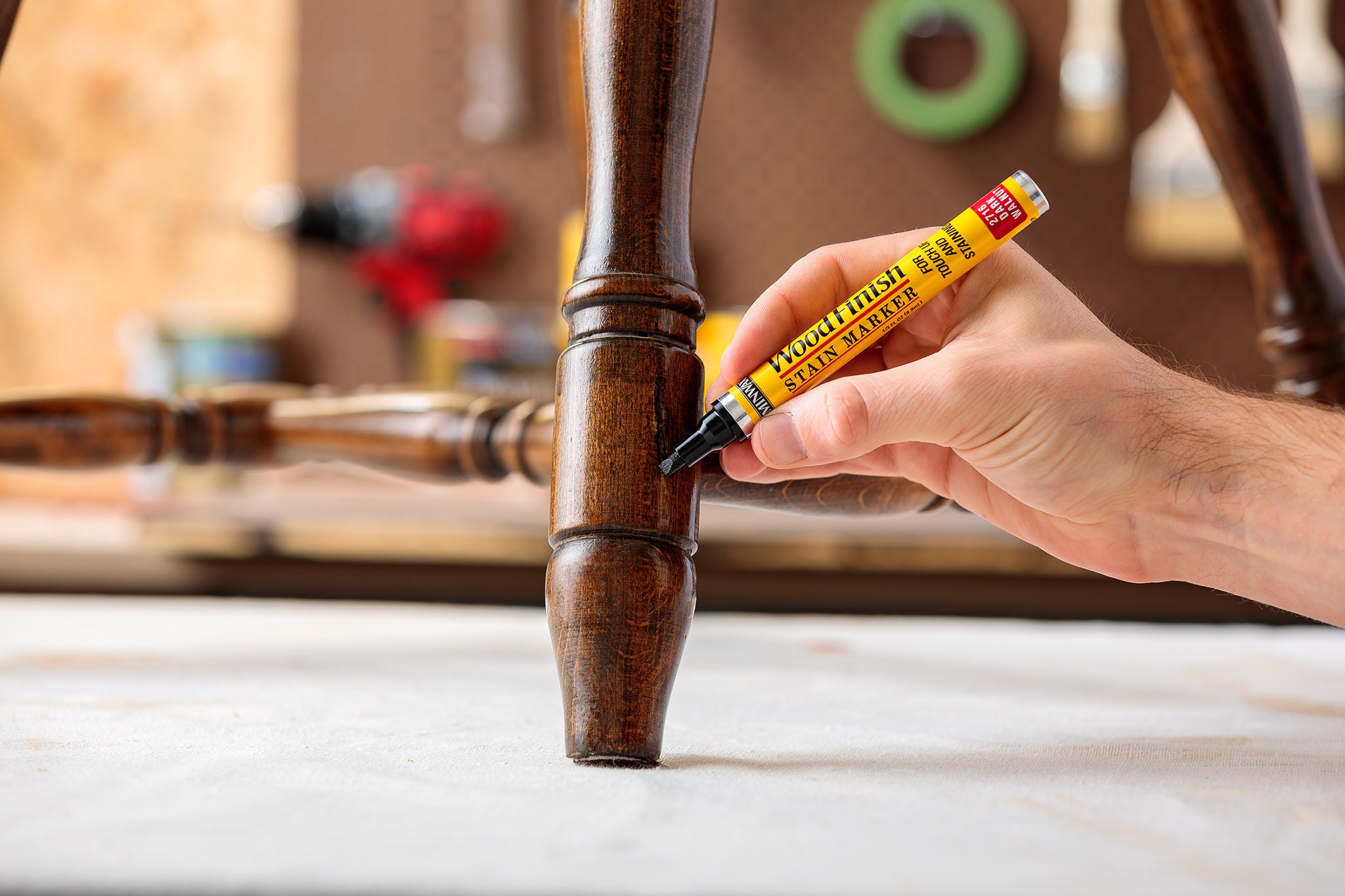 Minwax Wood Finish Cherry Stain Marker in the Wood Stain Repair department  at
