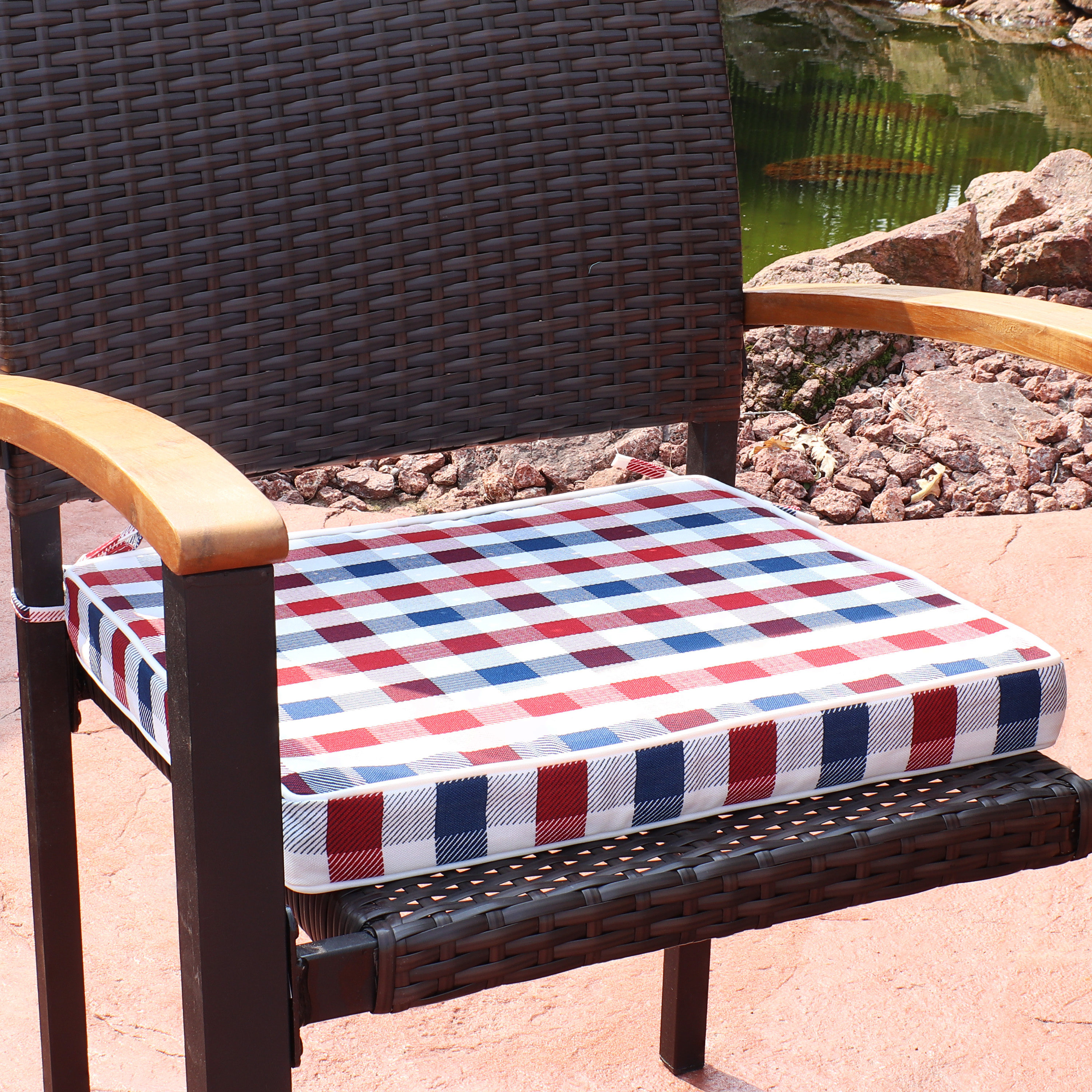 Sunnydaze Decor SNR-633 17 2 -Piece White Patio chair cushion