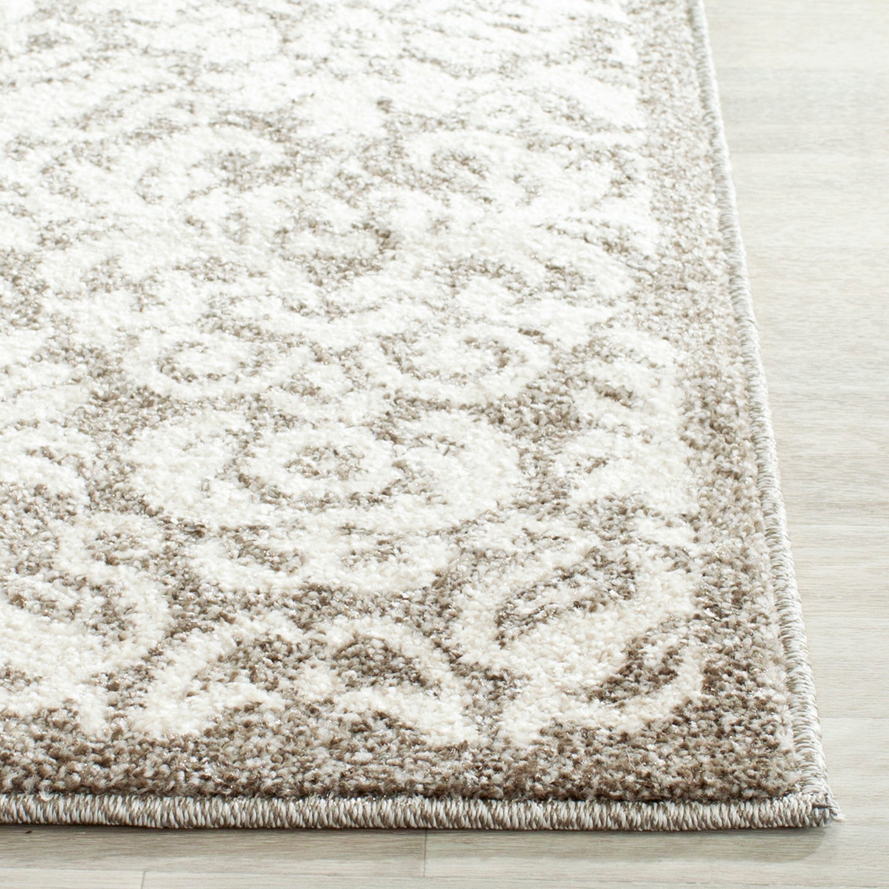 Safavieh AMT427R-215 rugs - View #3