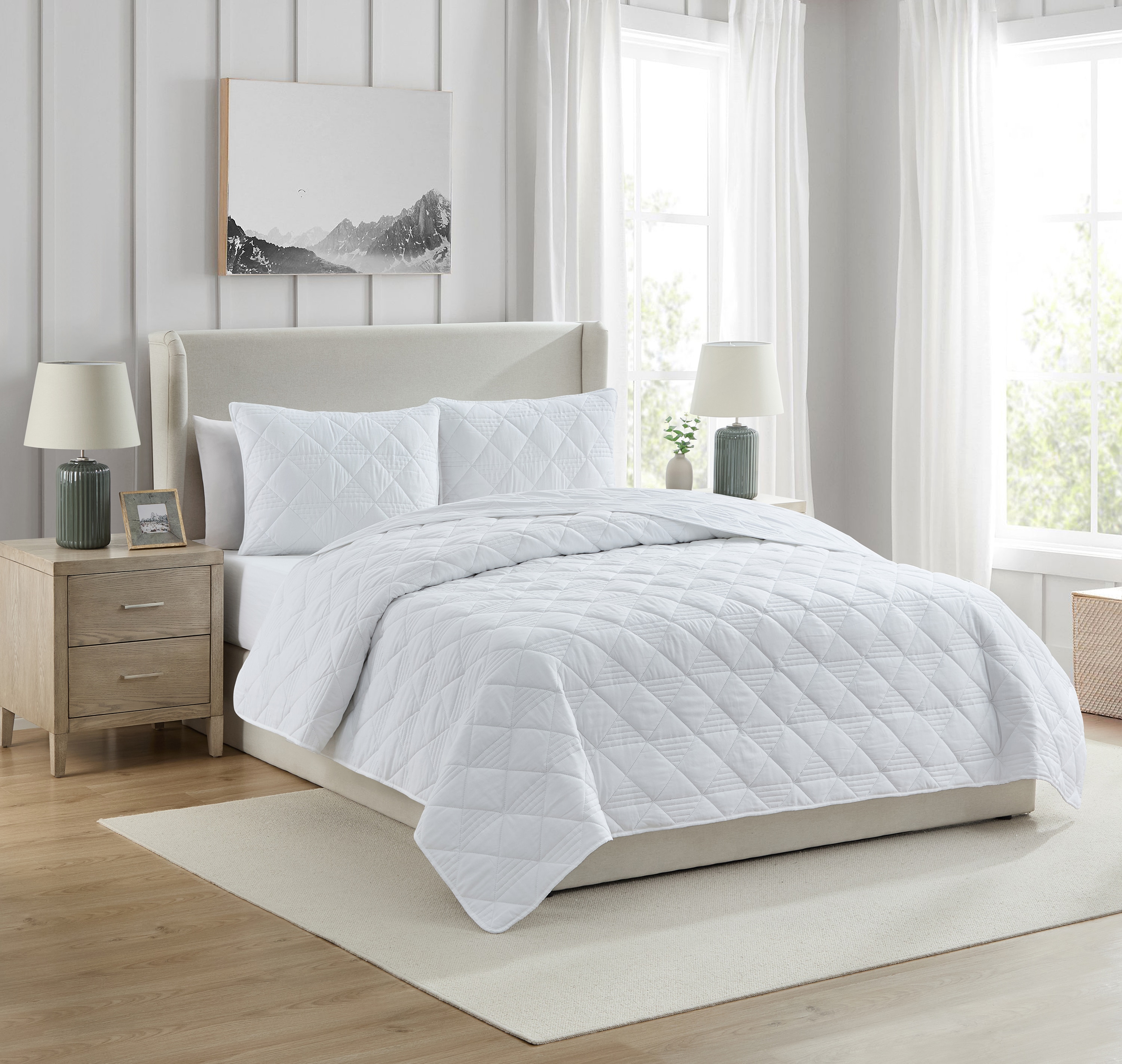 VCNY Home LCC3QTFUQUINWHITE bedding - View #2