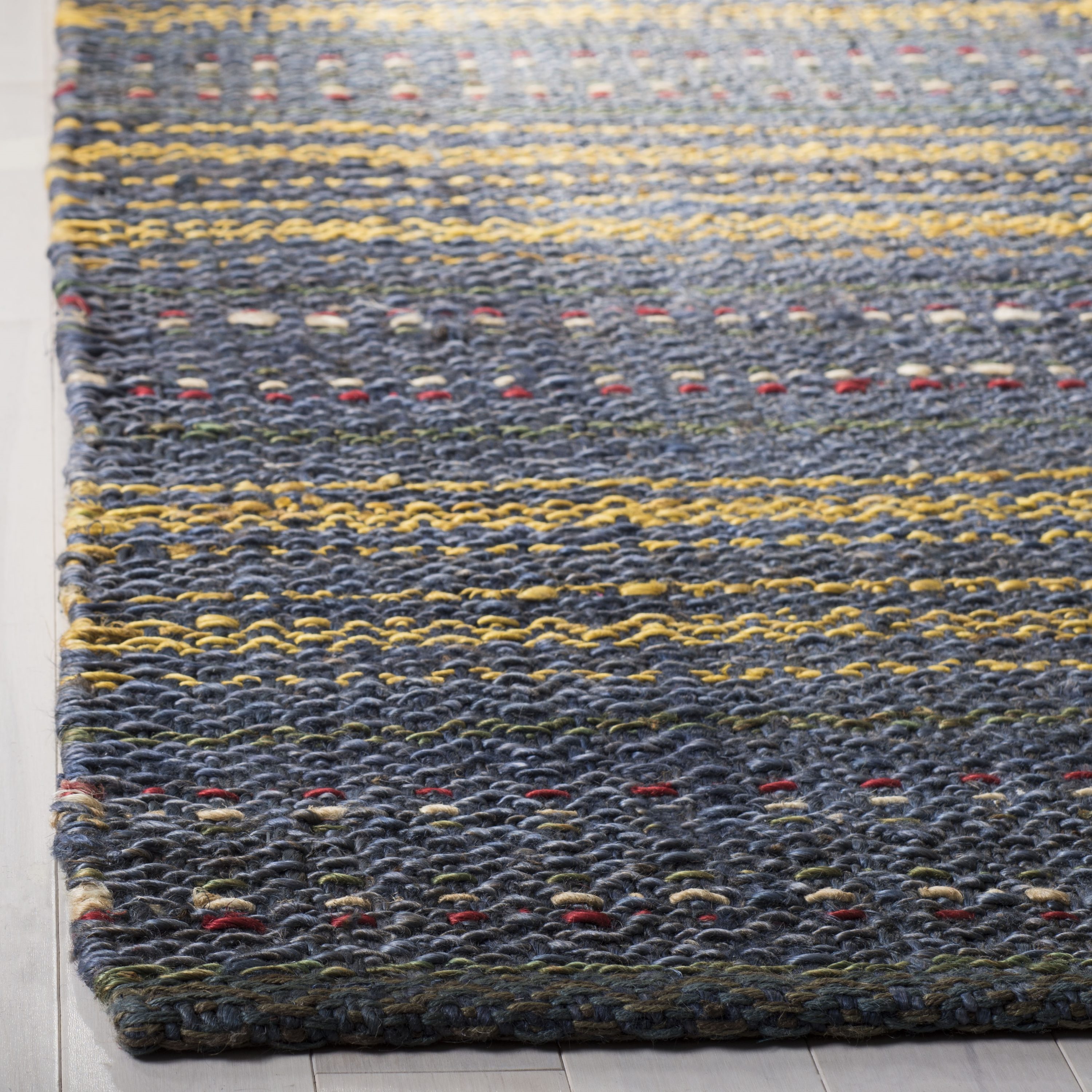 Safavieh NF202M-5 rugs - View #3