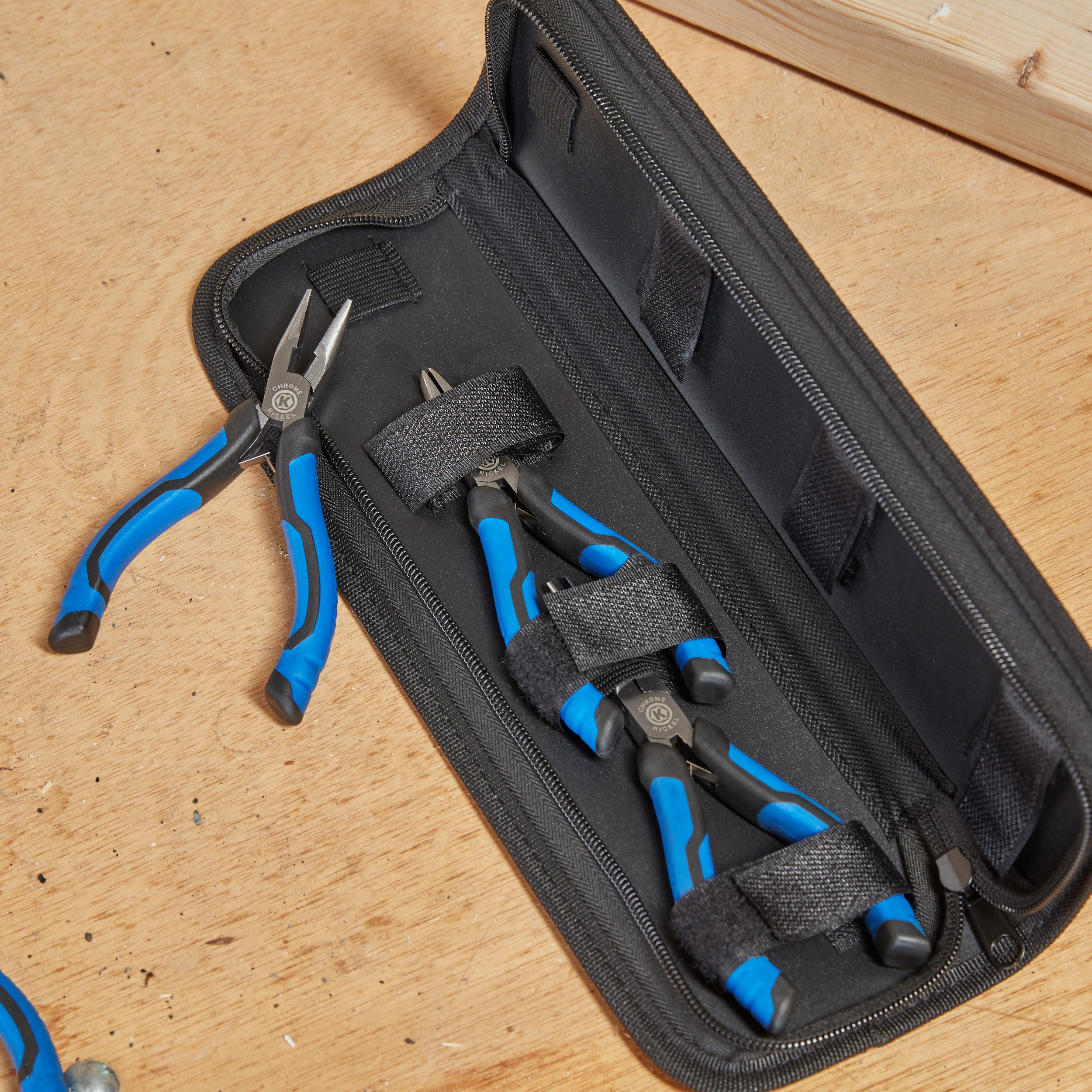 Kobalt 6-Pack Assorted Pliers with Soft Case in the Plier Sets