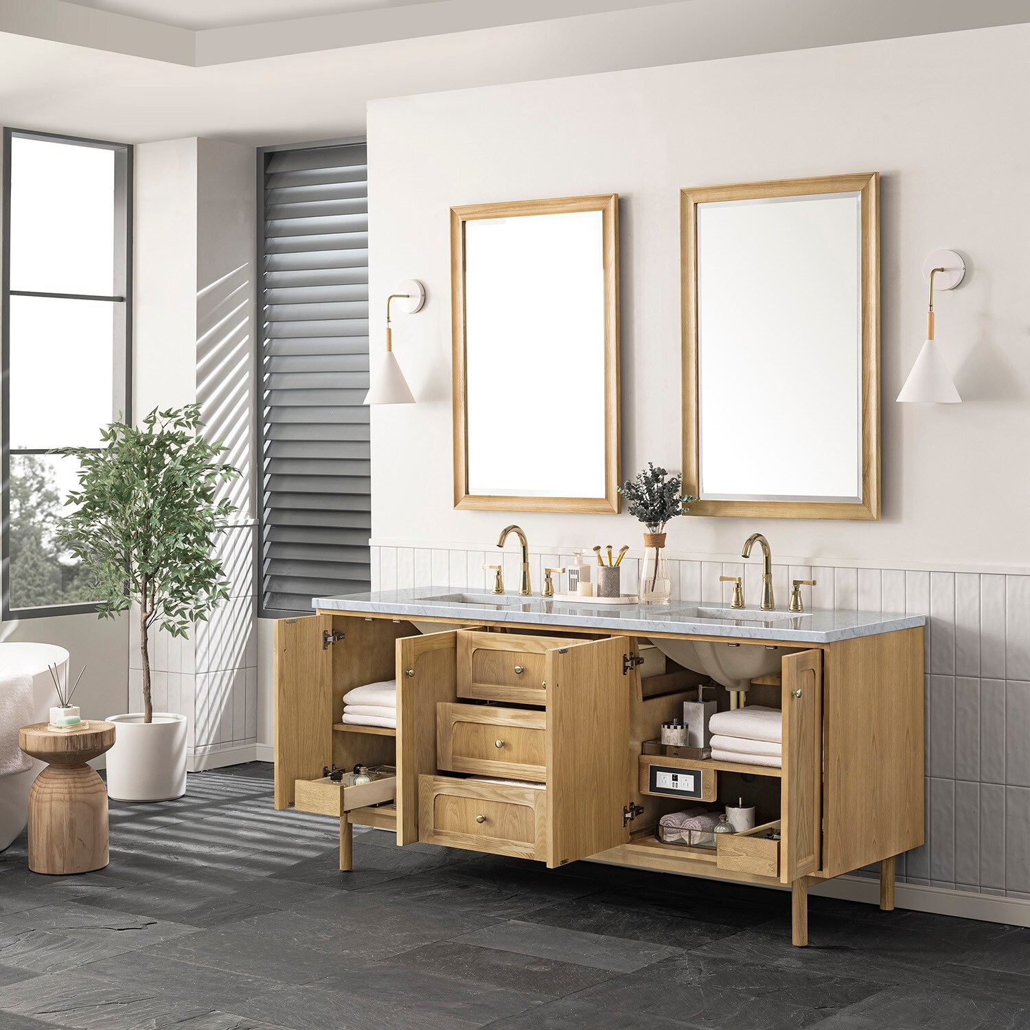 León 72in. Free-standing Double Bathroom Vanity in Fir Wood Brown