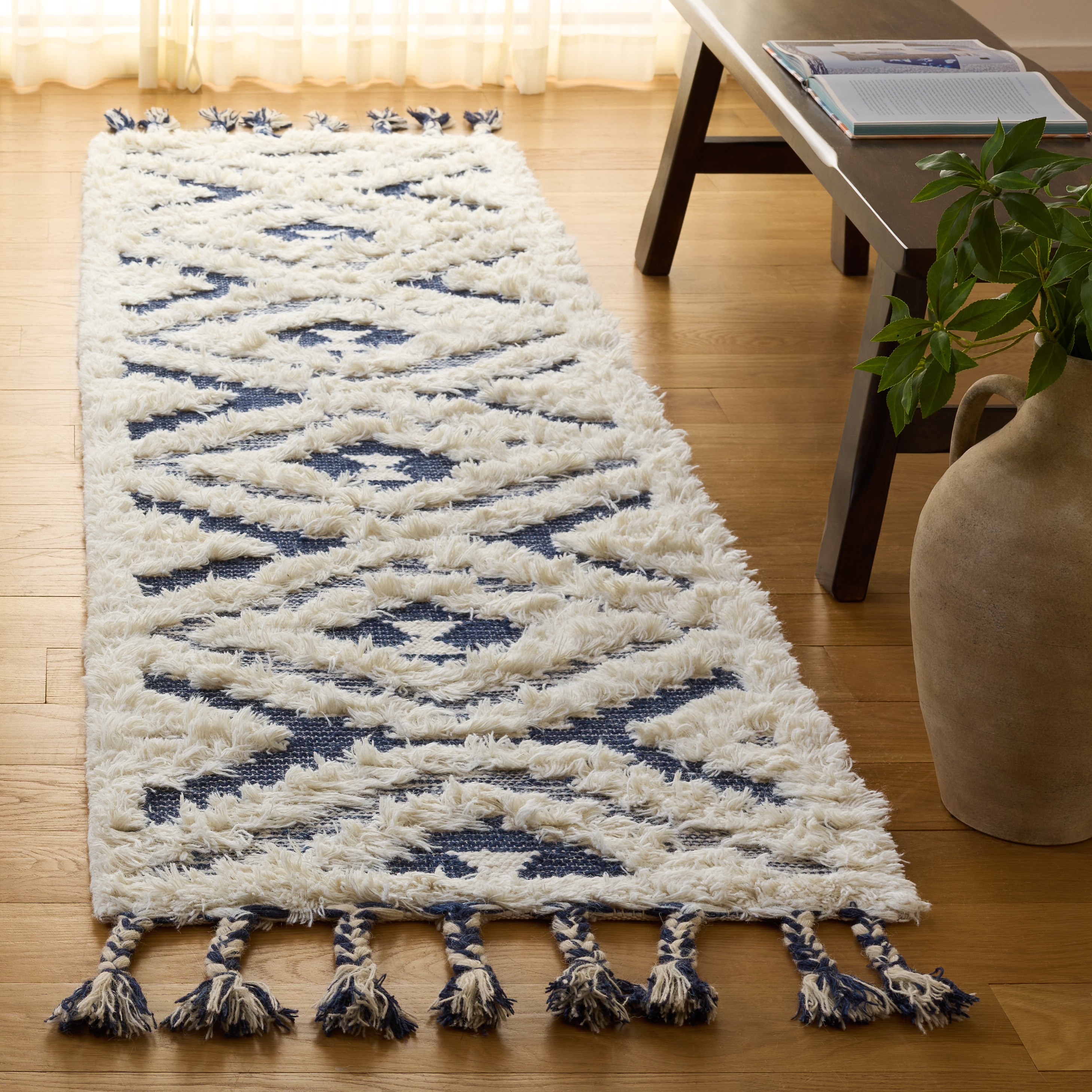 Safavieh NAT682A-28 rugs - View #2