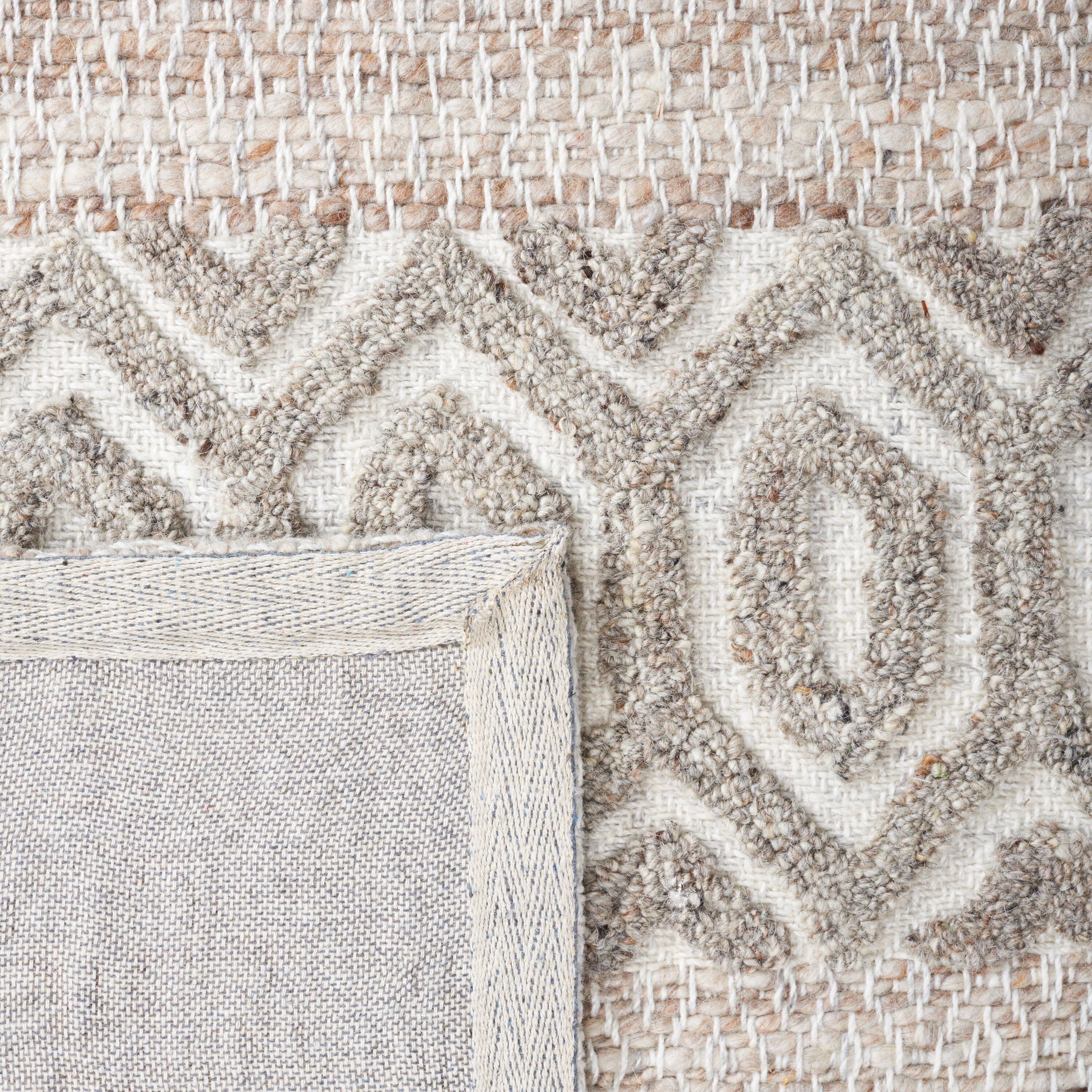 Safavieh NAT610B-5 rugs - View #4