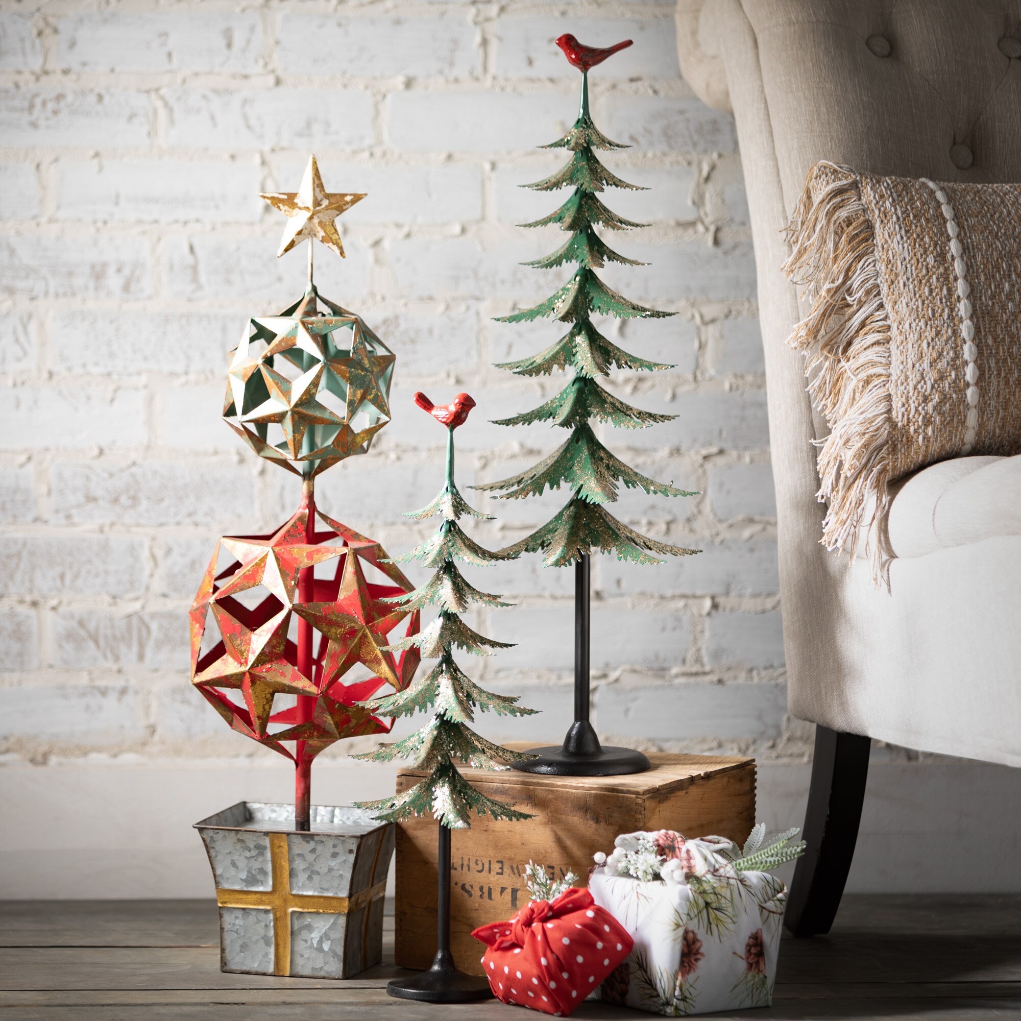 Sullivans MET1978 Table-Christmas-Decorations - View #3