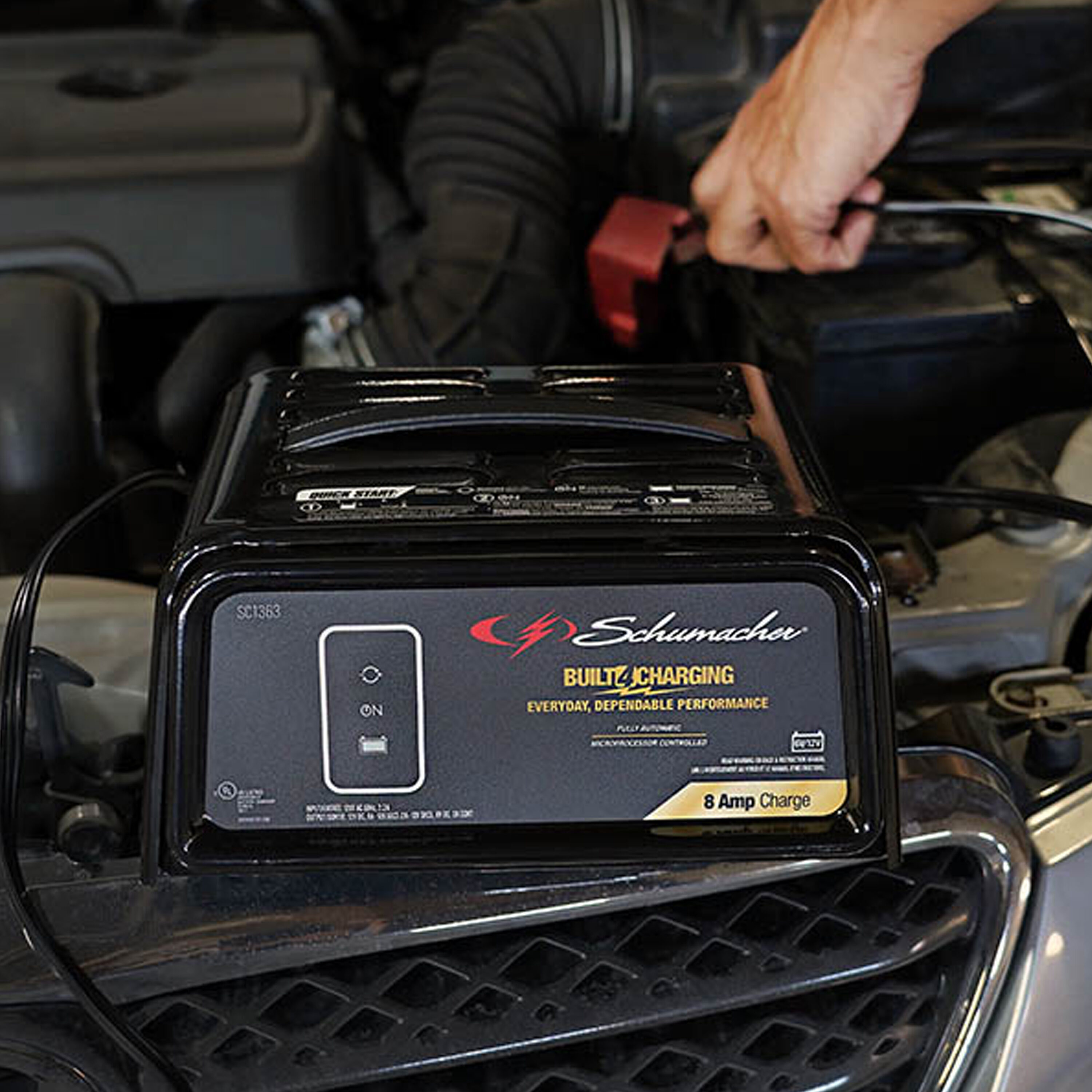 Schumacher Electric 8-Amp 6/12-volt Car Battery Charger