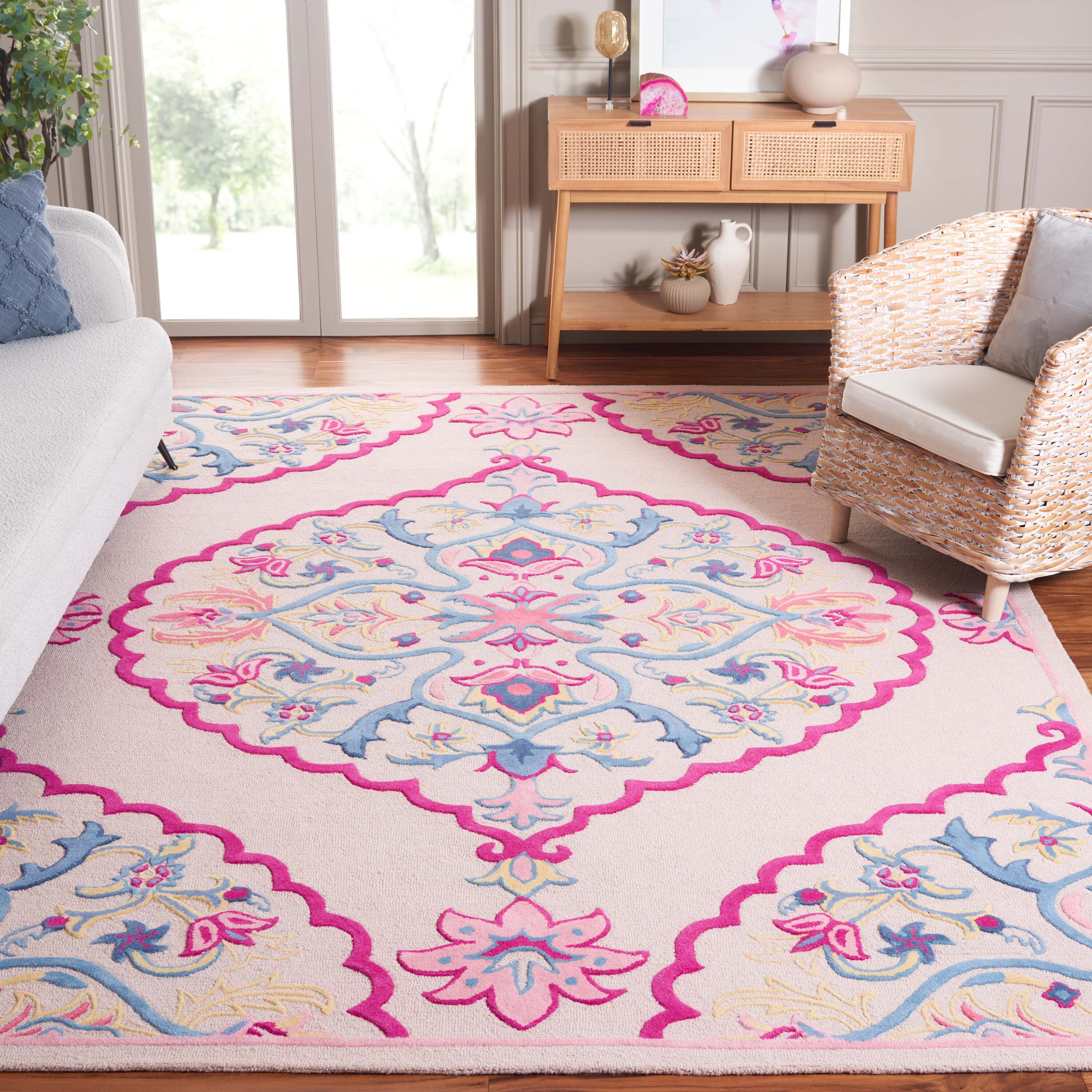  Bellagio 605 Light Pink/Multi Traditional 8ft-9in x 12ft Large Rectangle Rug