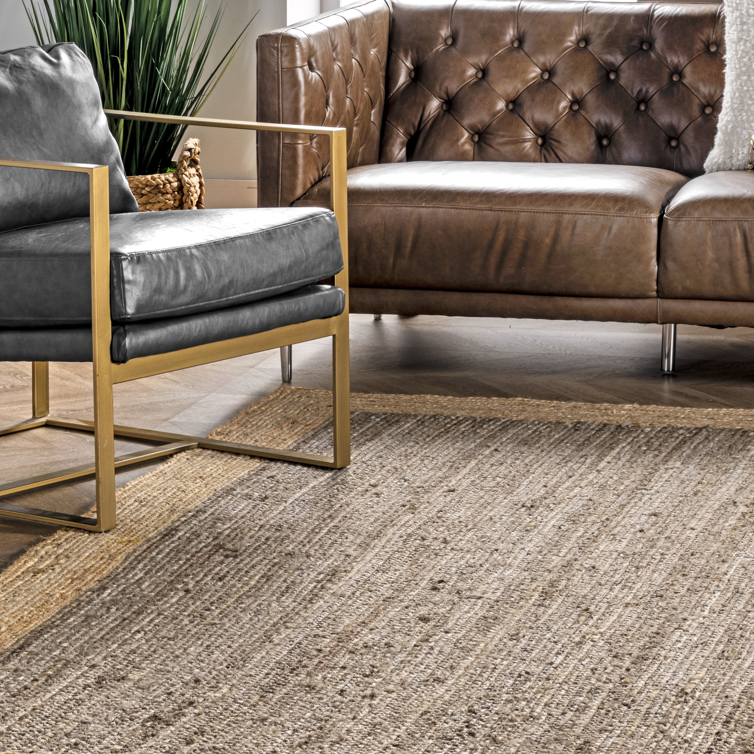 Handmade Gray and Beige Jute Rectangular 4' x 6' Area Rug