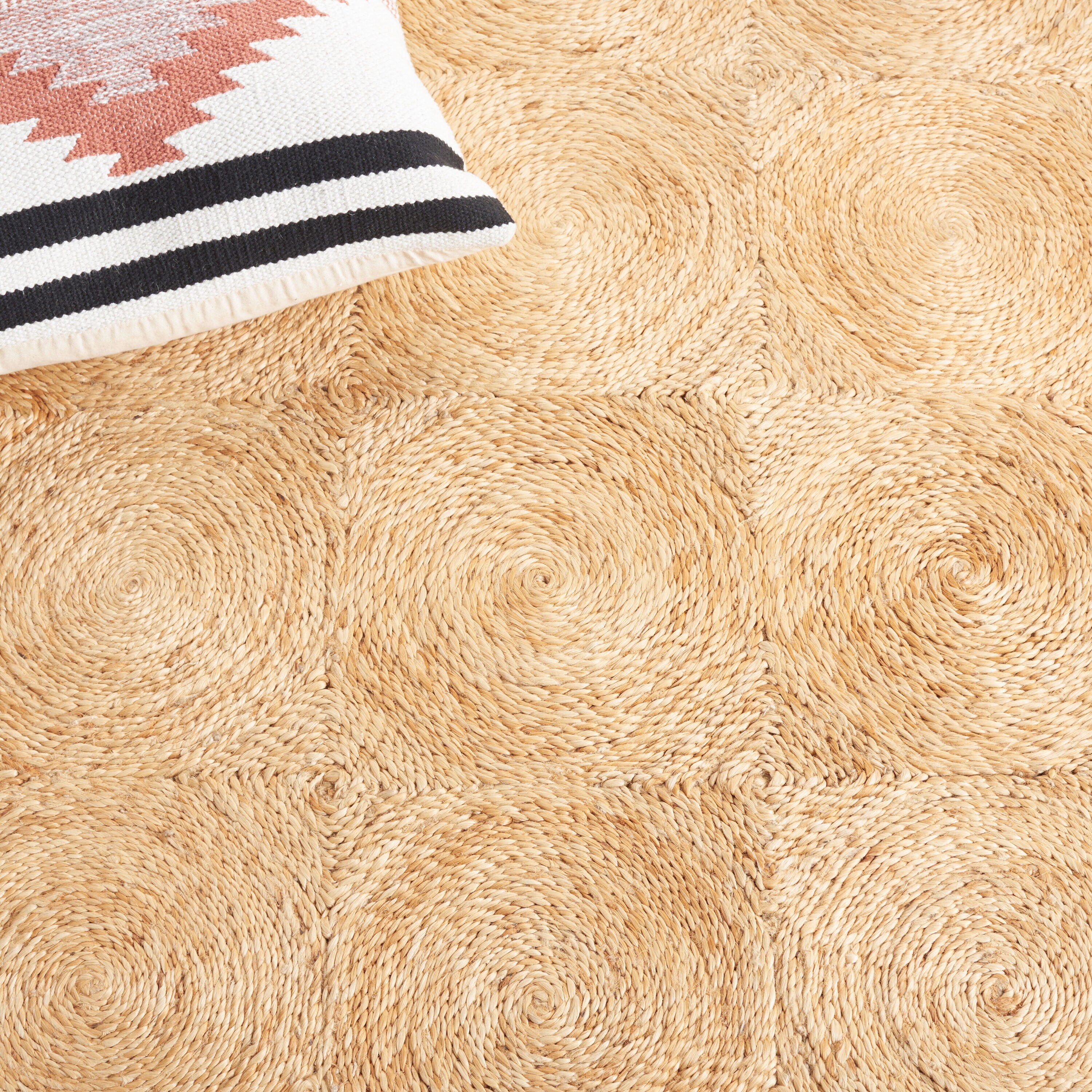 Safavieh NFB479A-28 rugs - View #4