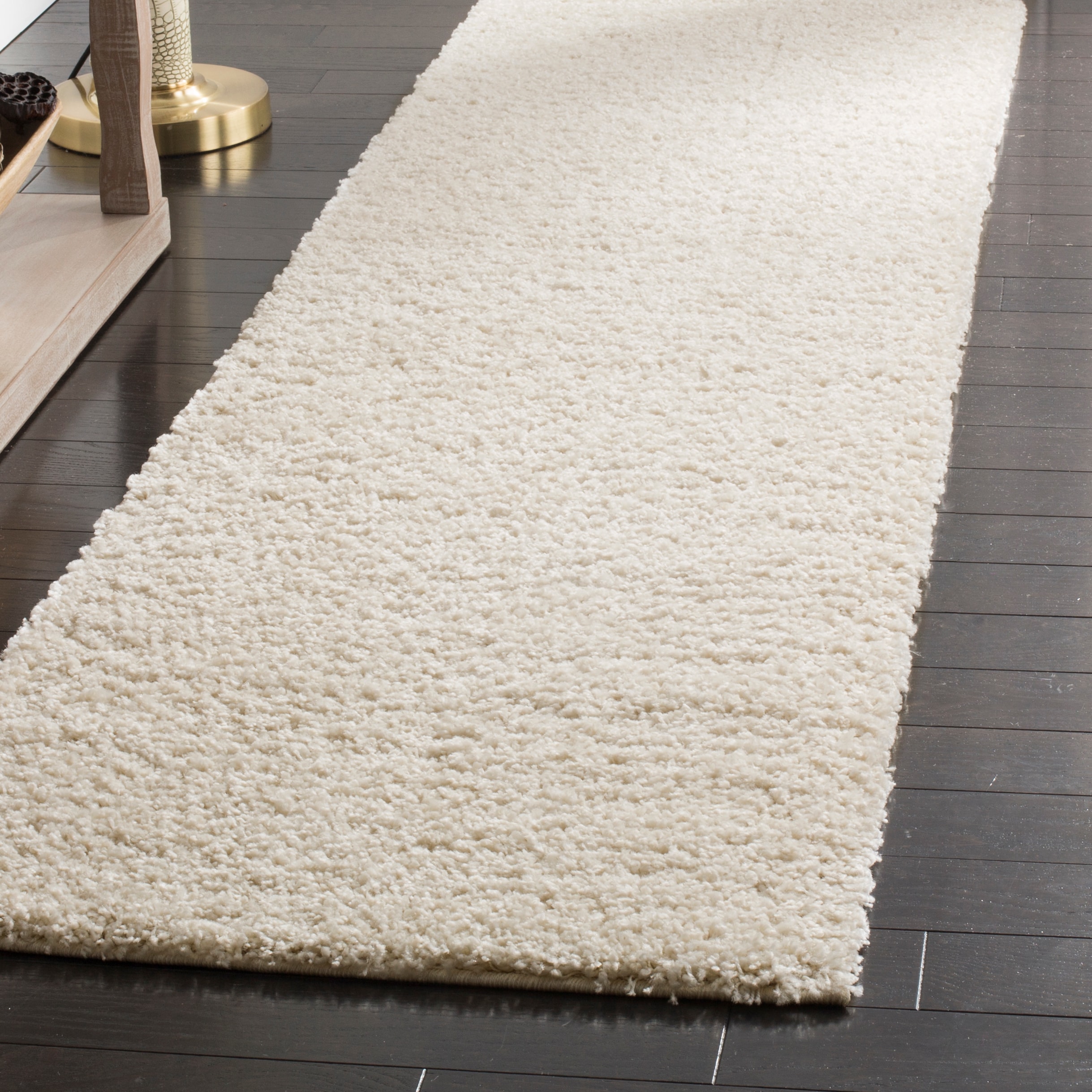 Safavieh ASG820A-28 Arizona Shag 2 x 8 (ft) Loomed Polypropylene Creme Rectangular Indoor Solid Mid-Century Modern Runner rug