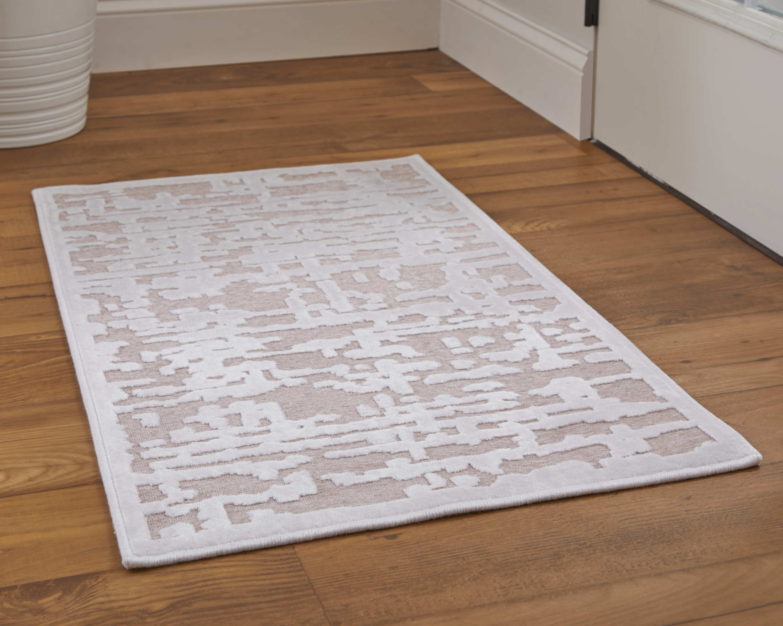 Room Envy 680R3492BLHWHTI6A rugs - View #2
