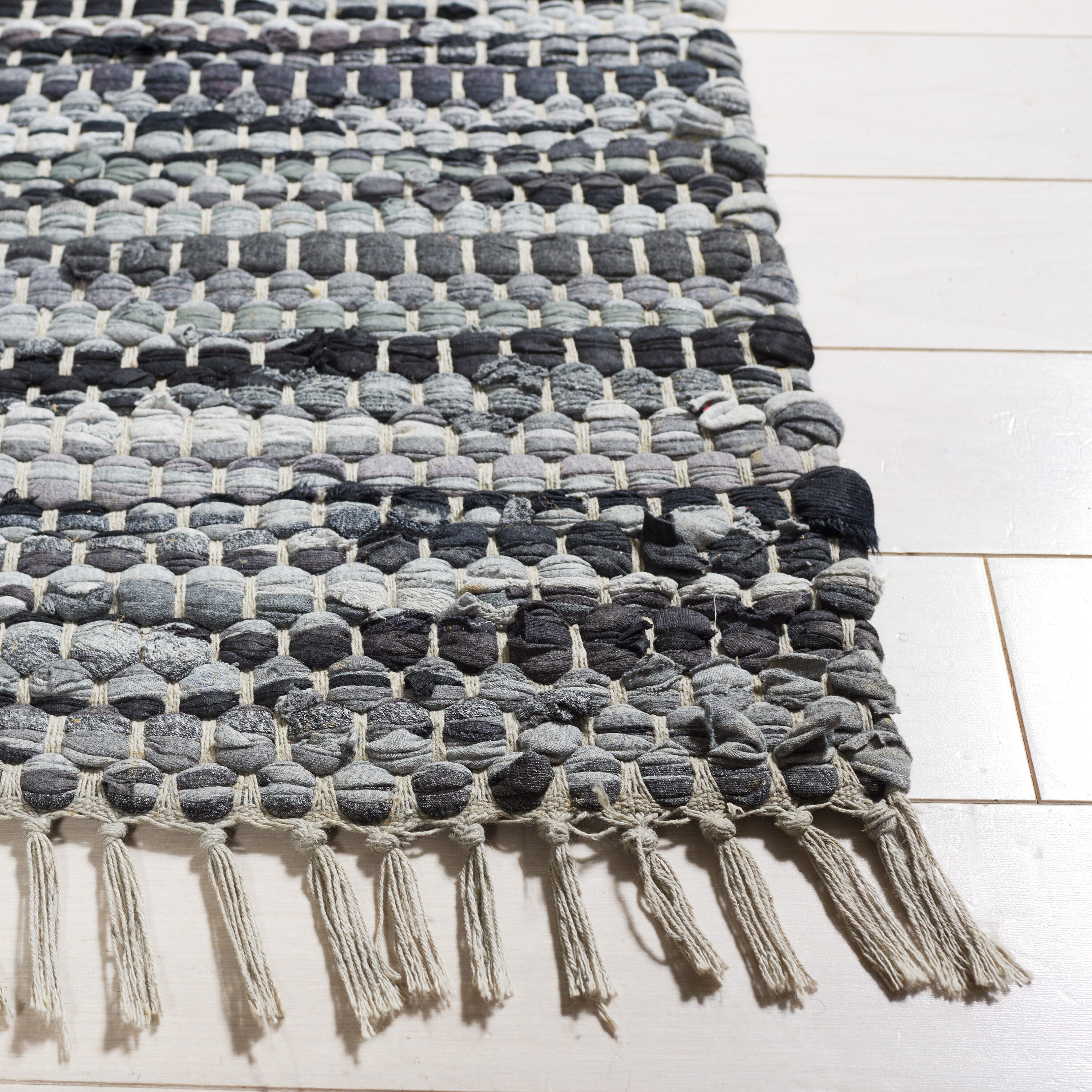 Safavieh MTK251F-4 rugs - View #6