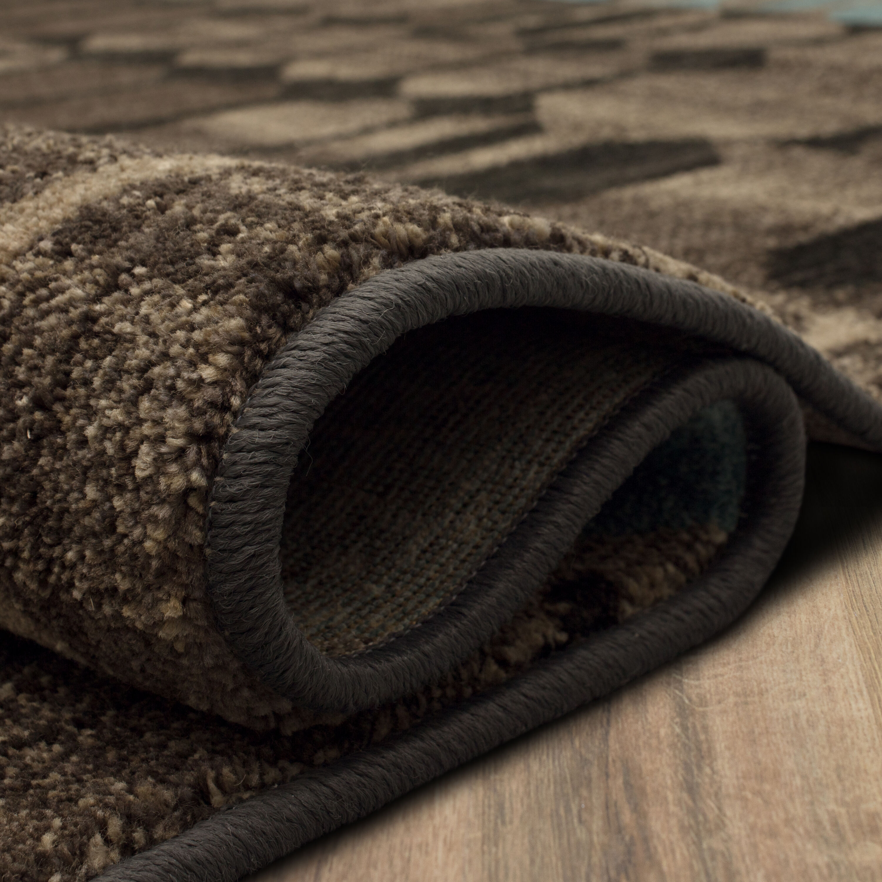 Gray and Black Geometric Polyester Area Rug, 9'6" x 12'11"