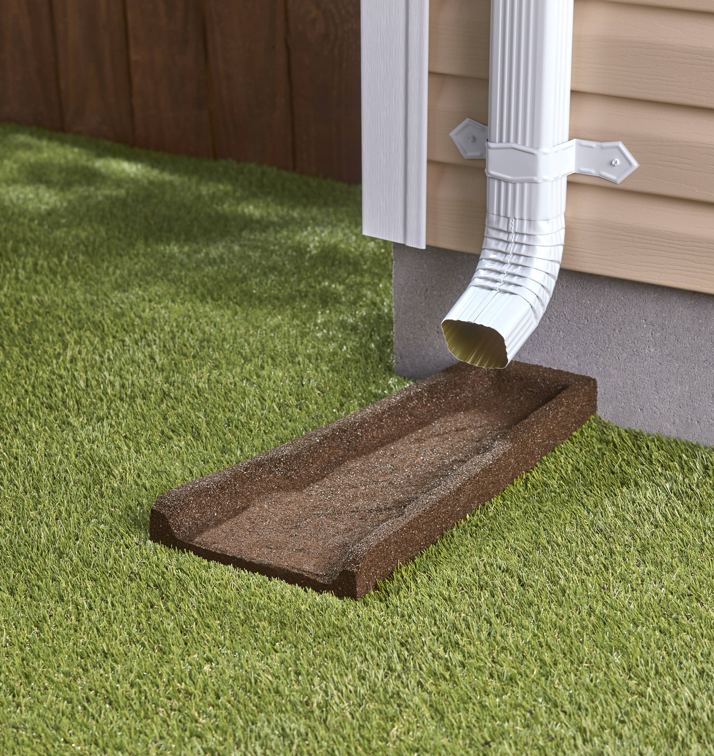 Rubberific LSBBN Downspout-Components - View #6