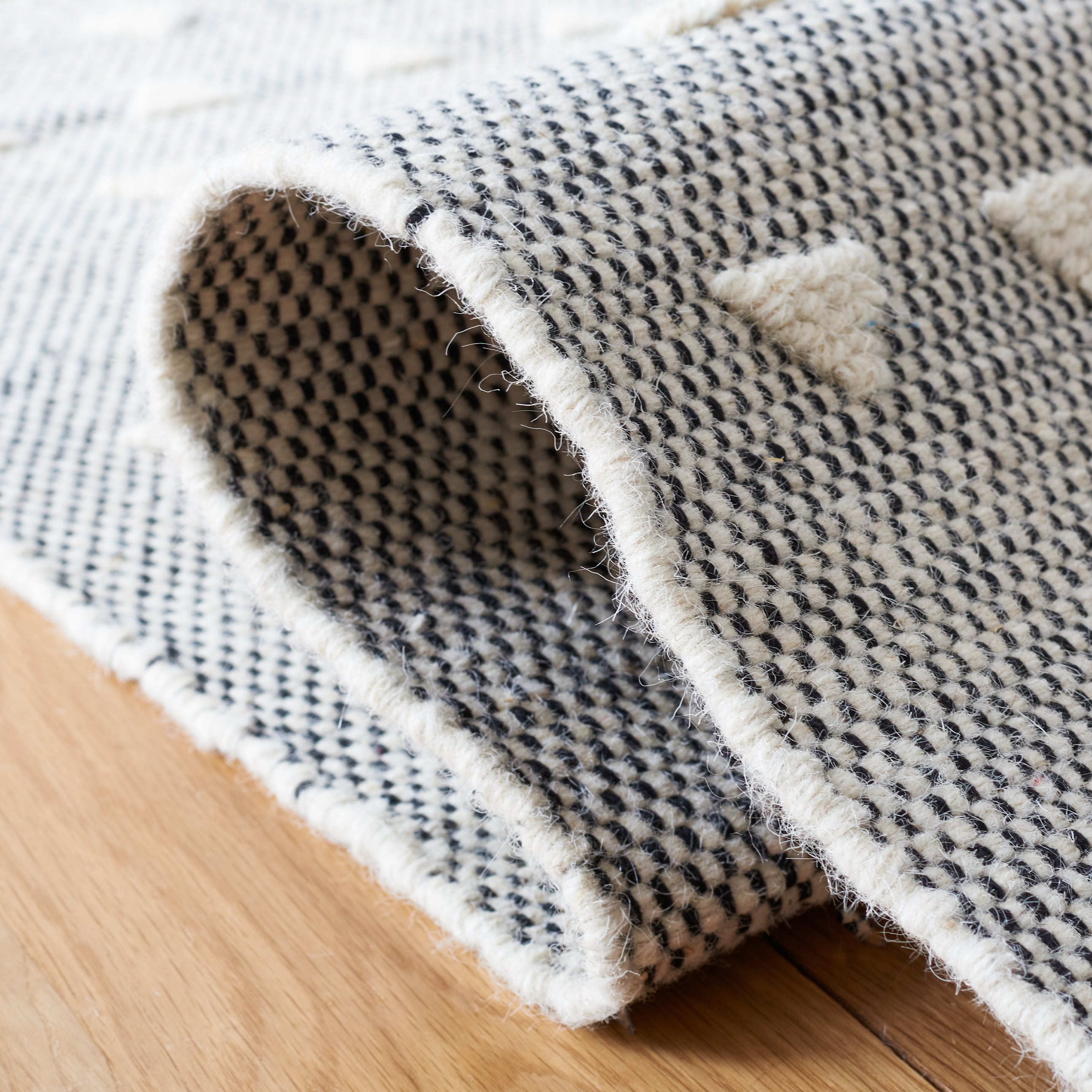 Safavieh VRM503A-4 rugs - View #6