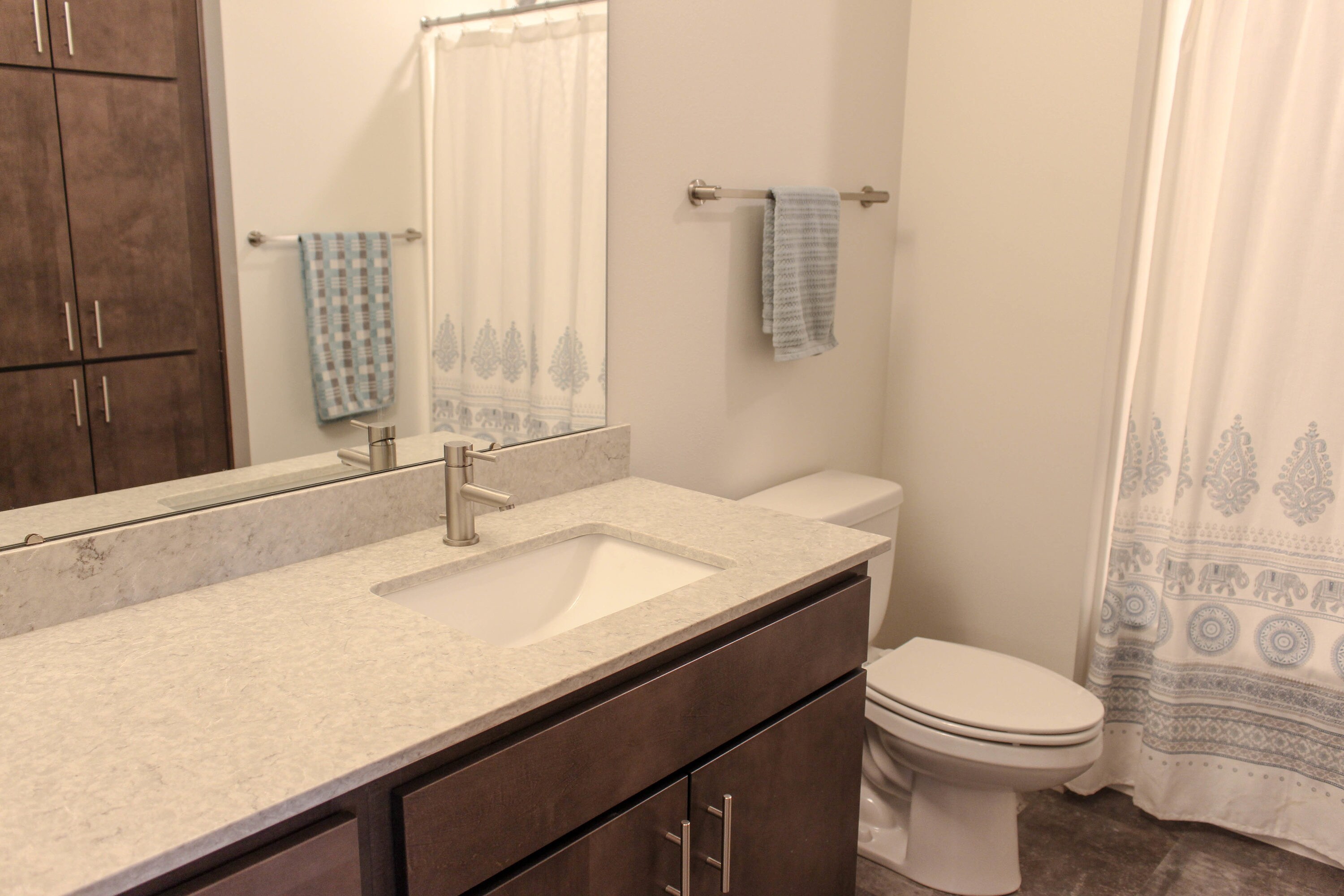 Satin Nickel Single Handle Bathroom Faucet with Ceramic Disc