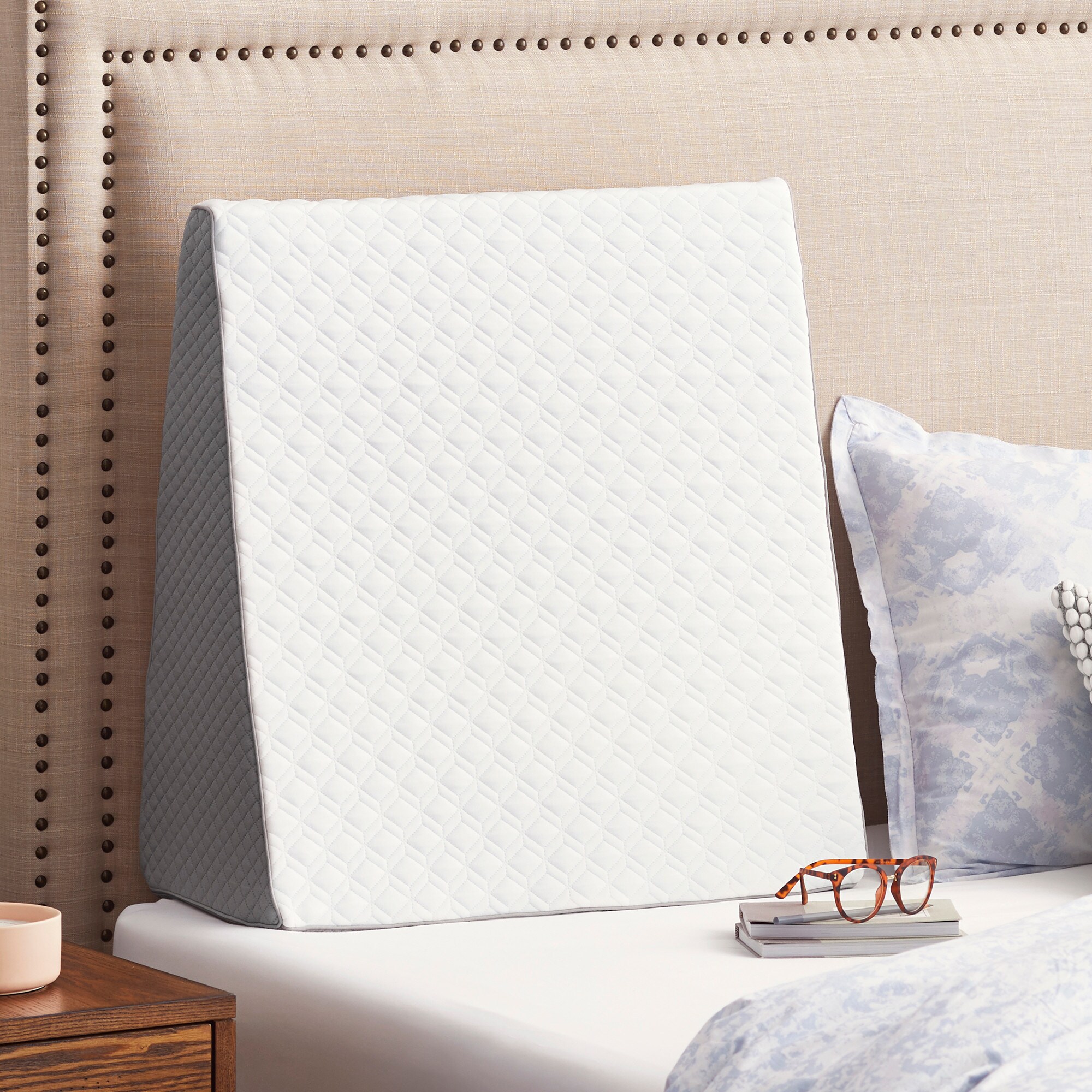 Sealy F01-00689-WG0 Bed-Pillows - View #6