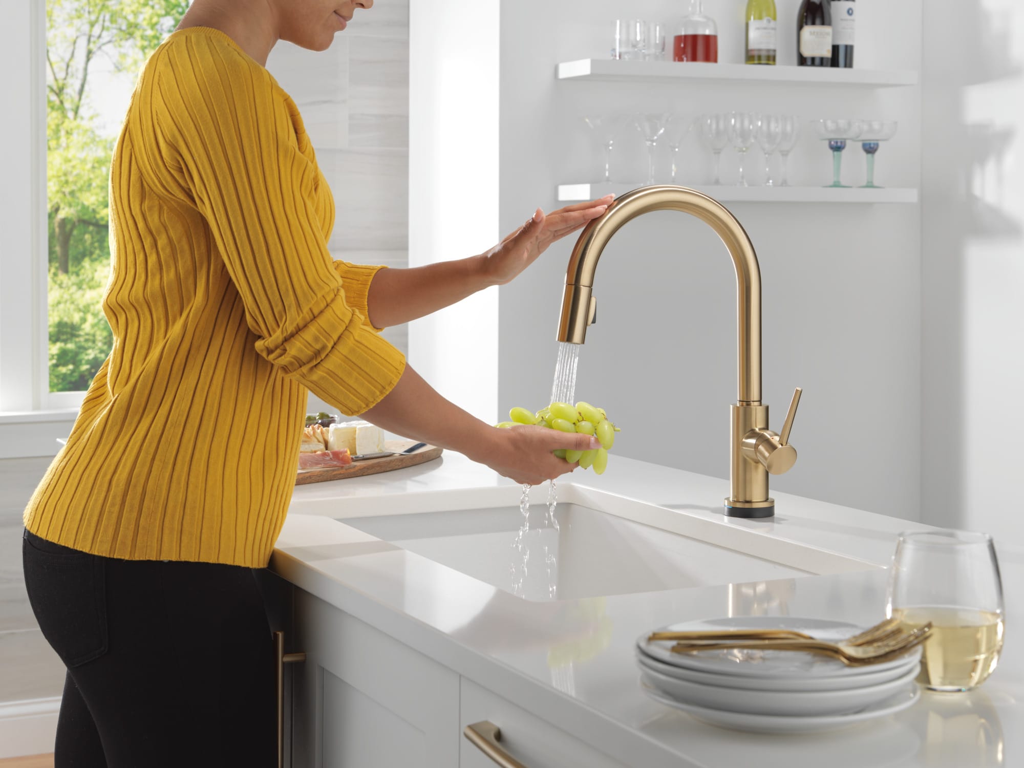 Delta 9159TLV-CZ-DST Kitchen-Faucets - View #10