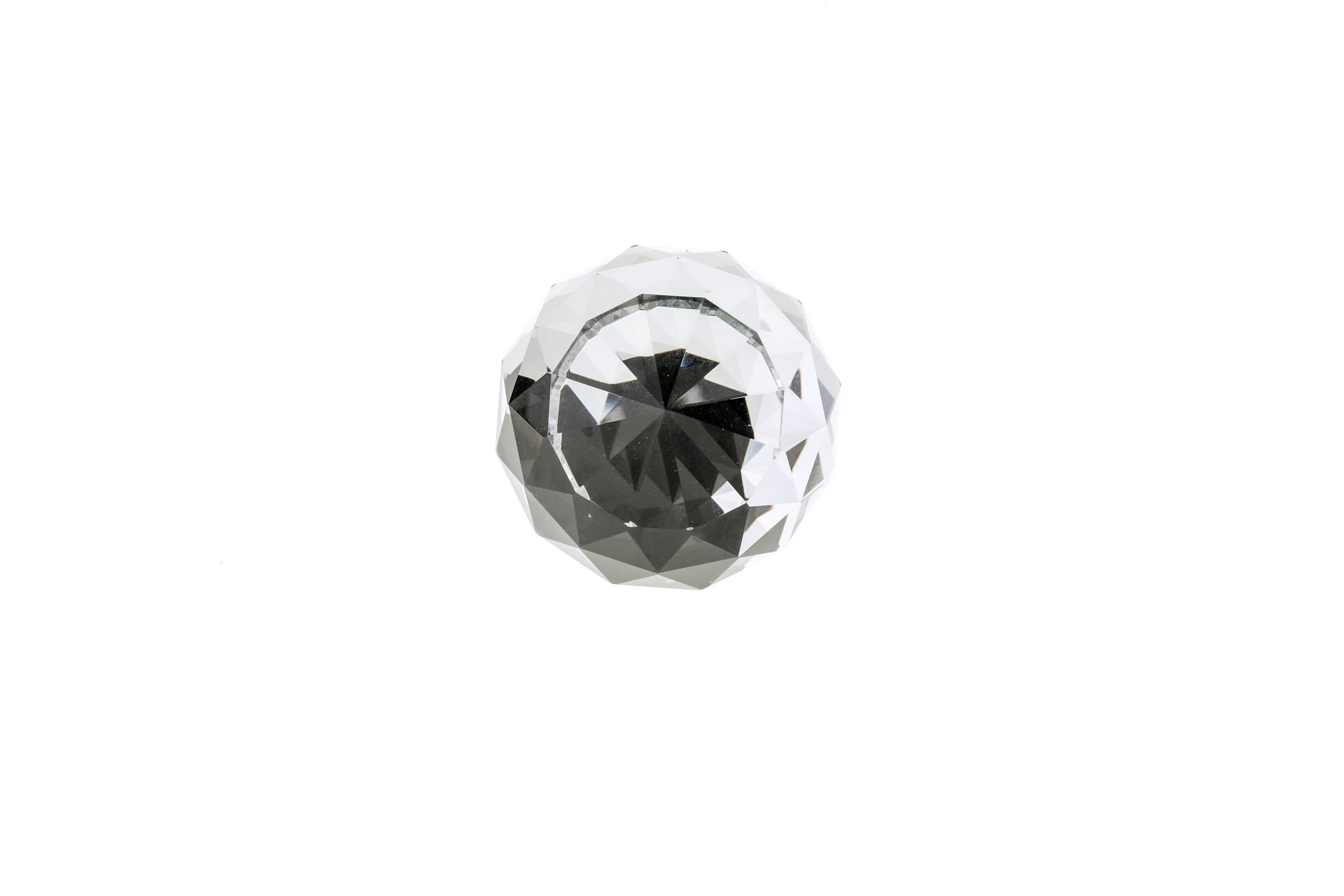 Polished Chrome and Clear Crystal Round Cabinet Knob