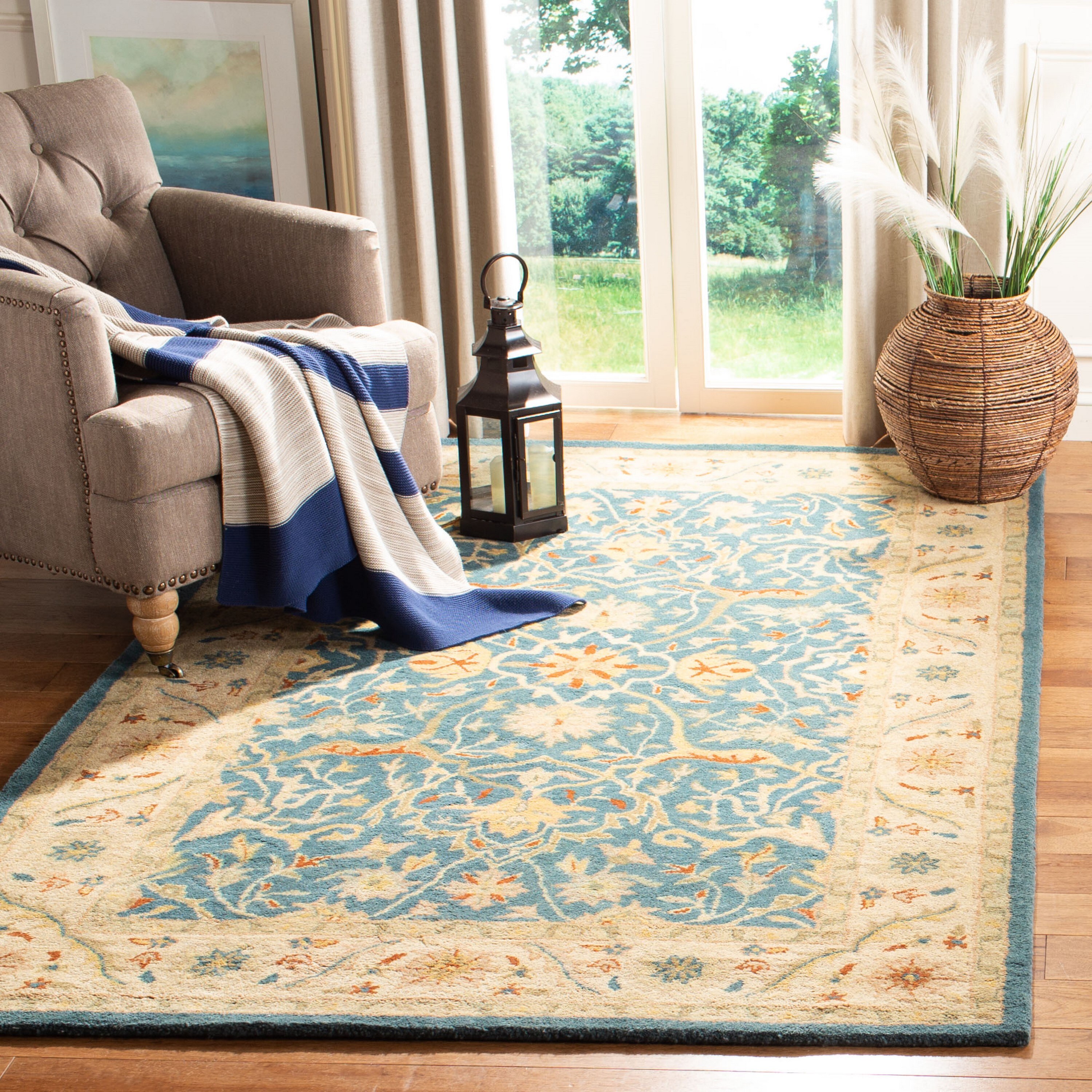 Safavieh AT14E-10 Antiquity Bibika 10 x 14 (ft) Tufted Wool Blue Rectangular Indoor Floral/Botanical Vintage Area rug