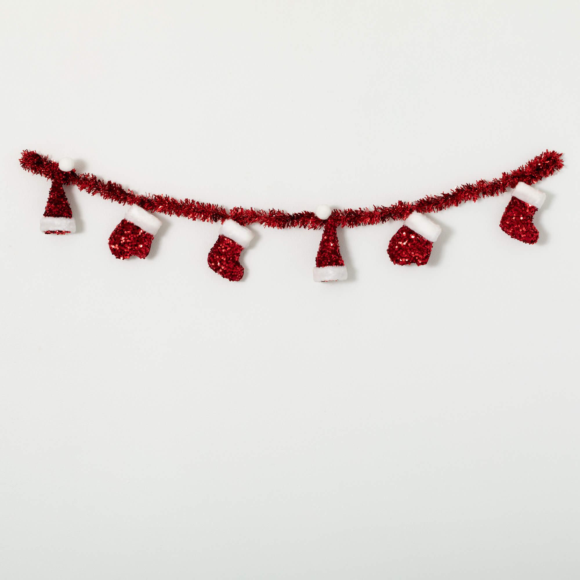 Sullivans GD1534 Jolly Reindeer Indoor 4-Feet Artificial Garland