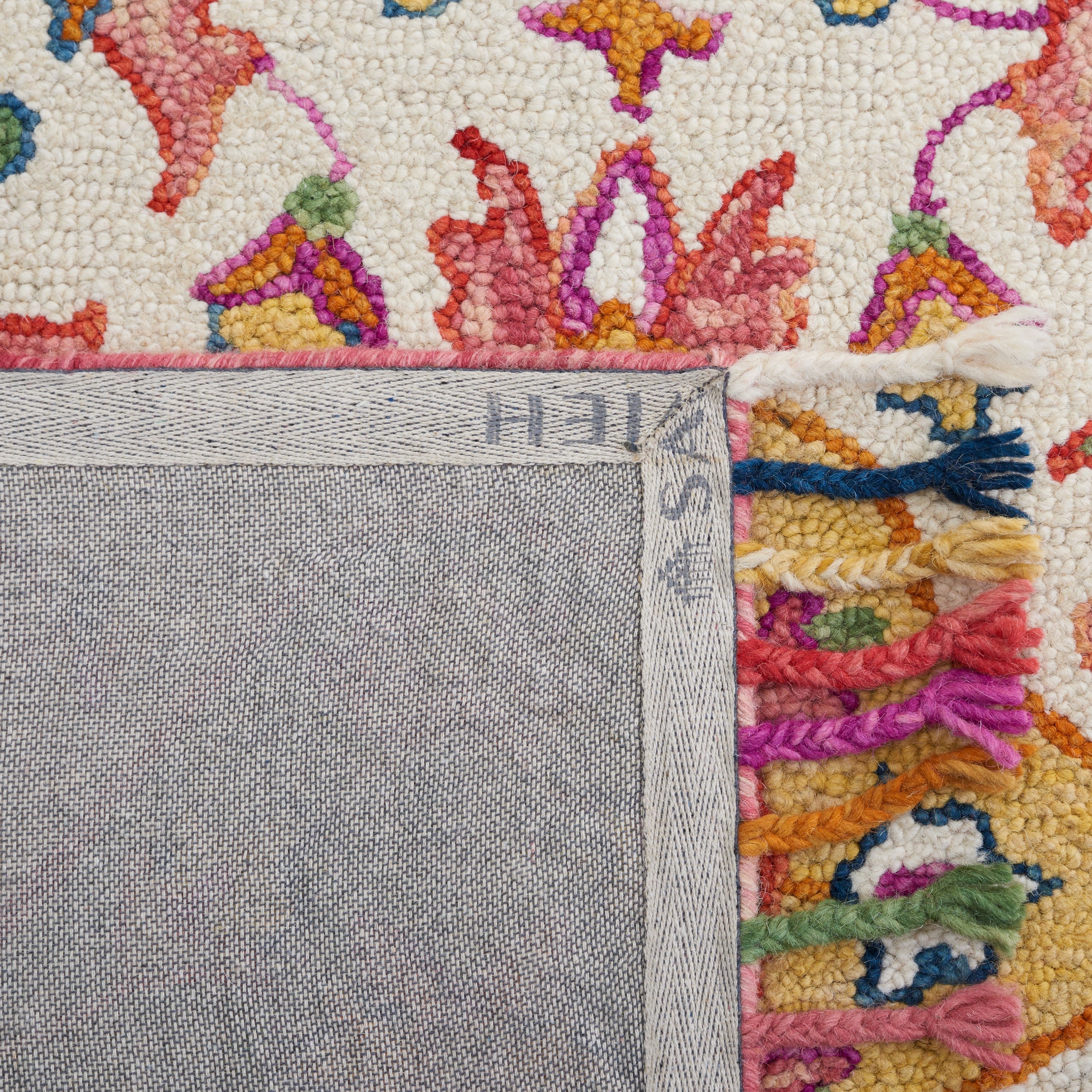 Handmade Ivory Multicolor Wool Tufted Area Rug 2'3" x 4'
