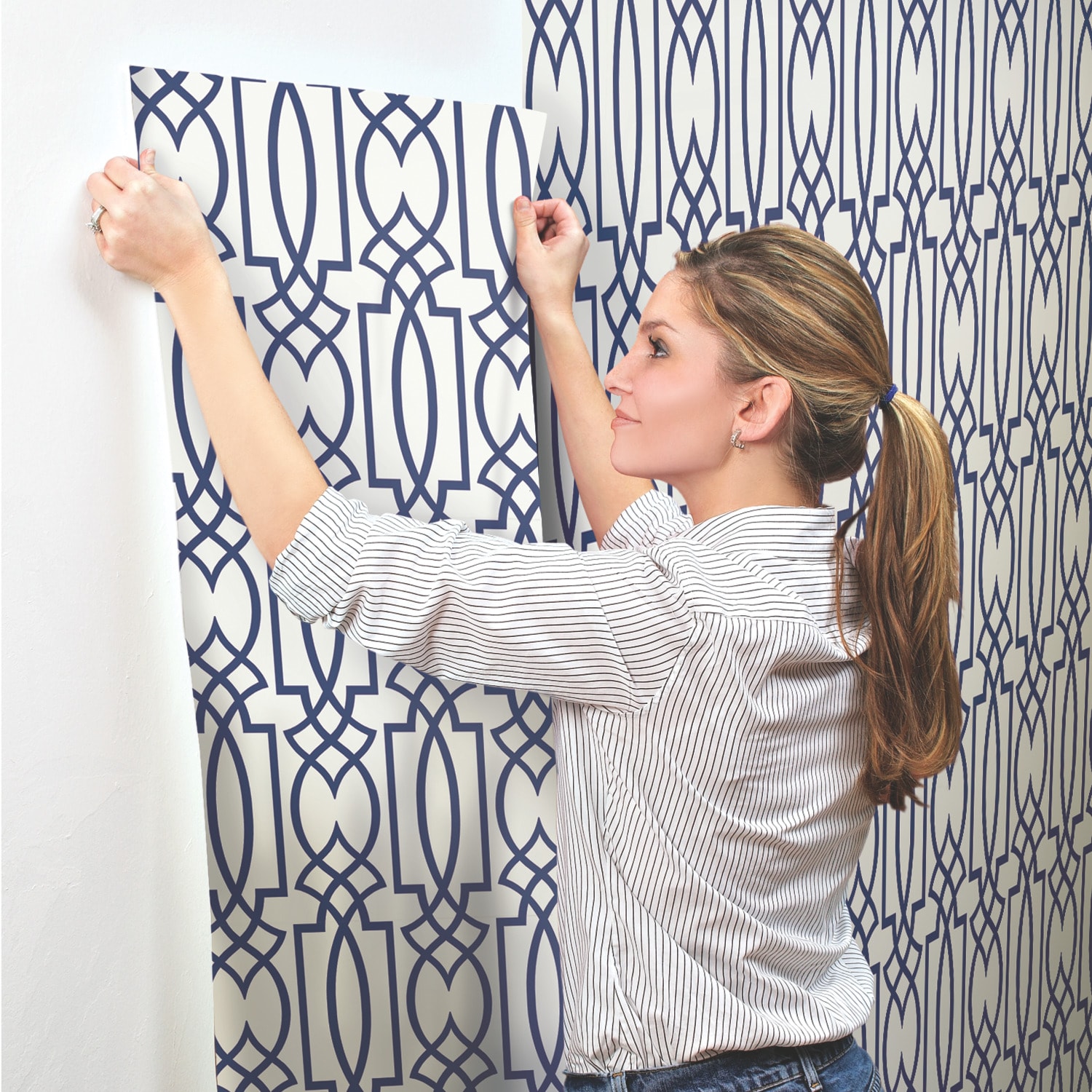 York Wallcoverings Inspired by Color Cobalt Blues 60.75-sq ft Navy Blue ...