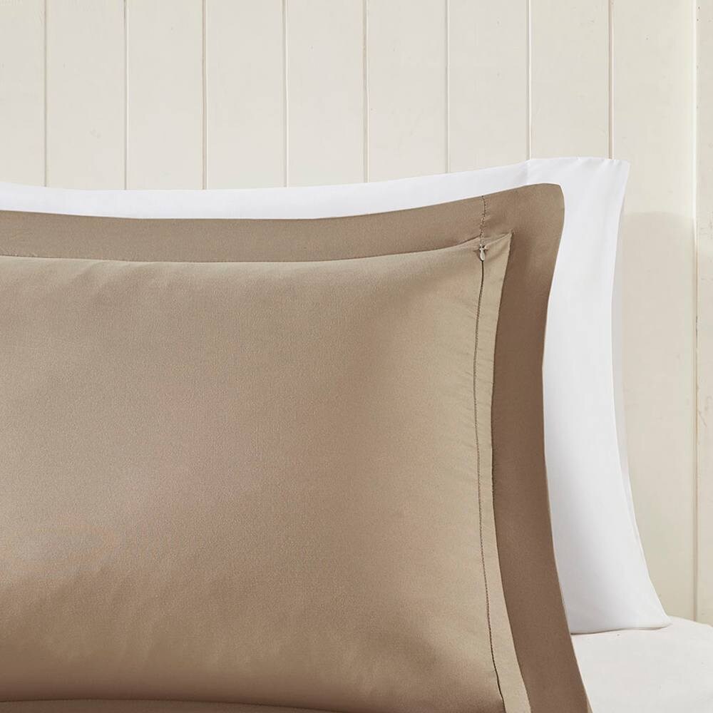 JUJABU 116COMFORTER-3-1 Comforters-And-Bedspreads - View #8