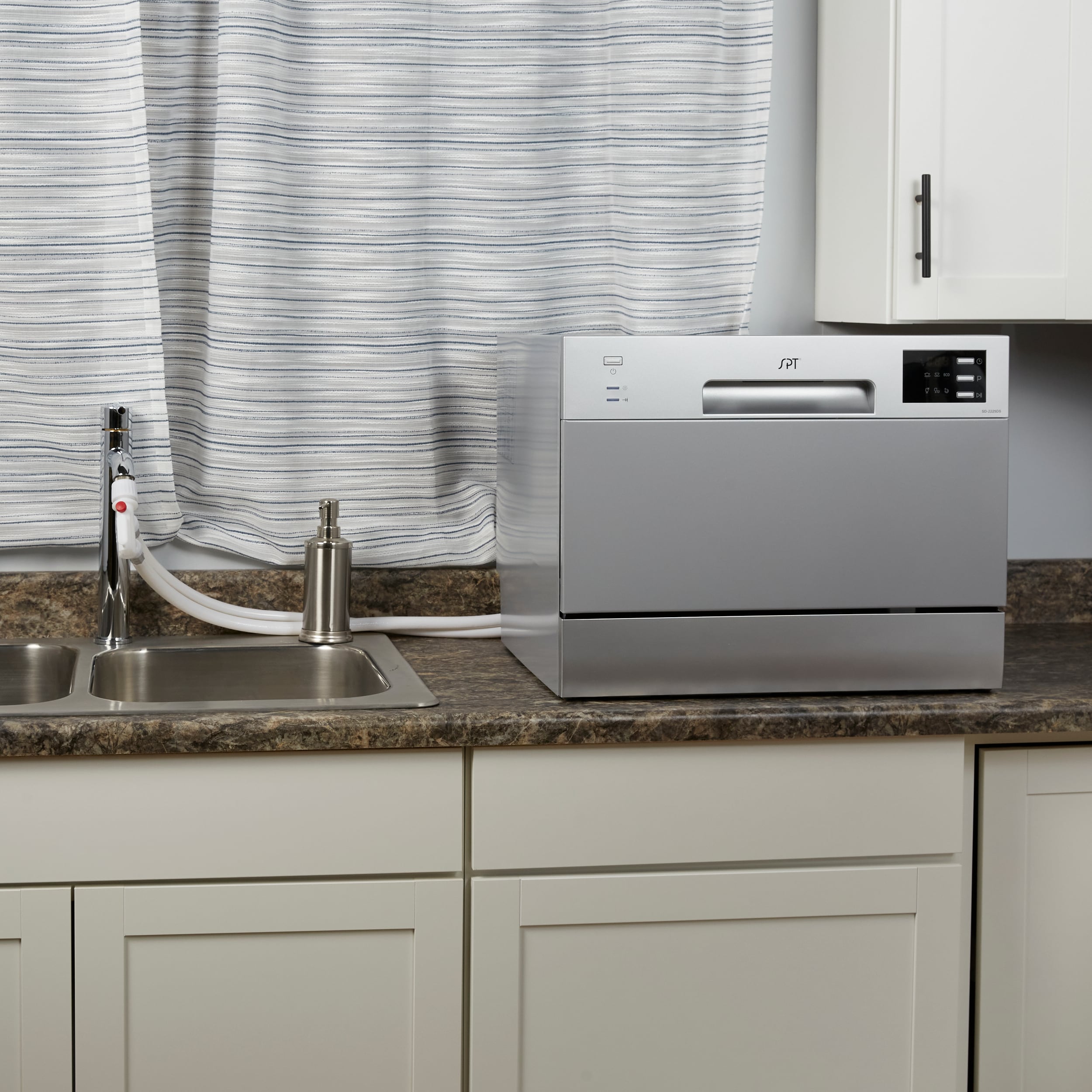 Farberware Professional 21.8-in Portable Countertop Dishwasher