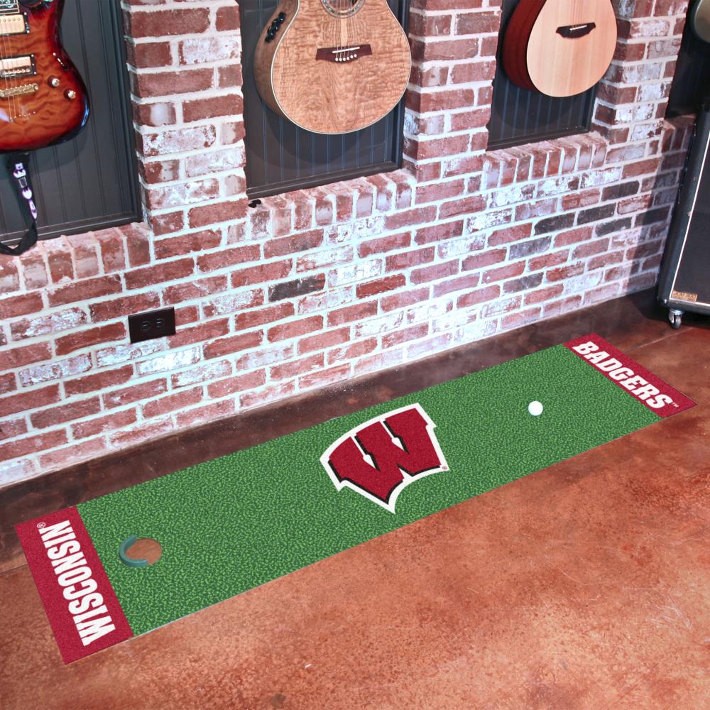 FANMATS 9092 1.5-ft x 6-ft NCAA Putting Green Mat Putting Green