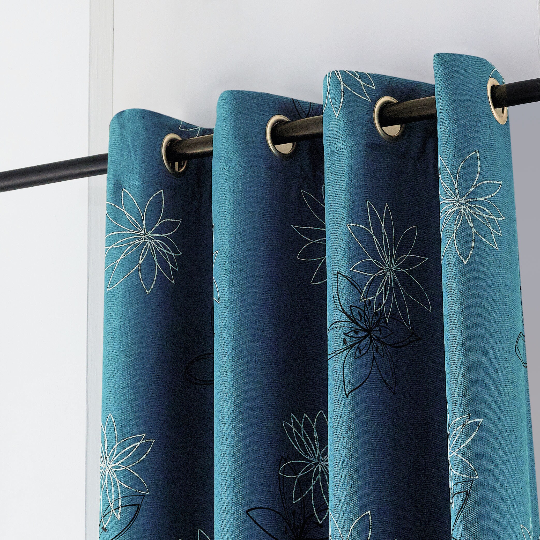 CRAWFORD-126-SB curtains - View #2