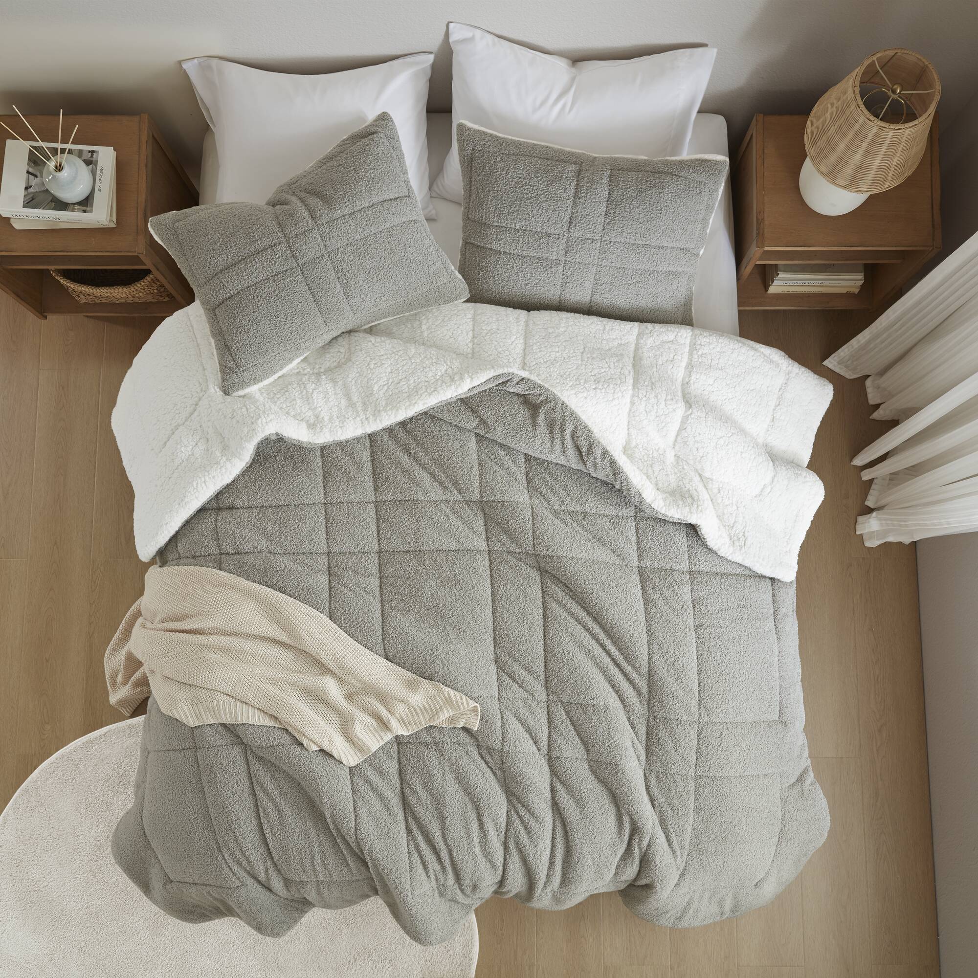 Madison Park MP10-8431 bedding - View #2