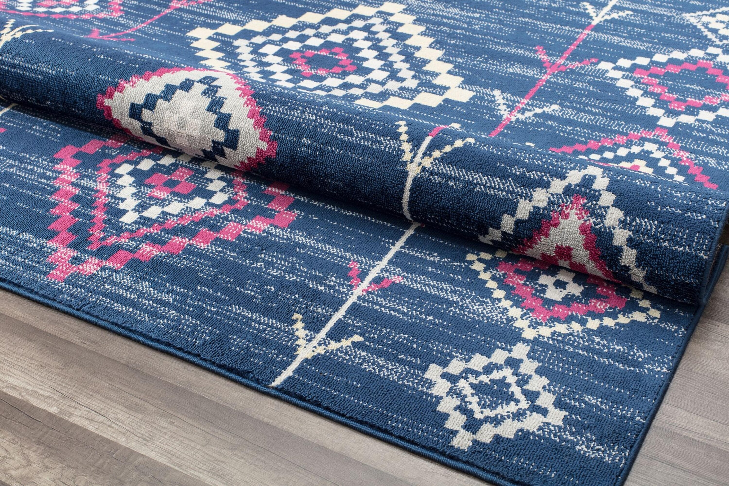 Soleil Native Navy Blue 2'x4' Synthetic Tribal Area Rug